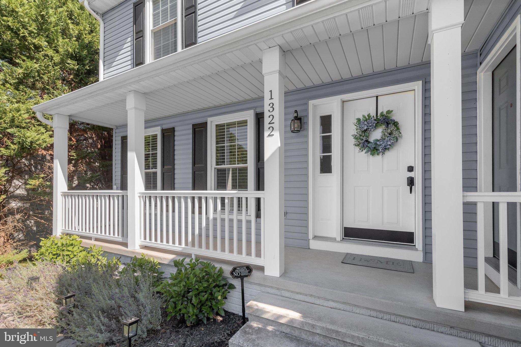 1322 HOLT COURT