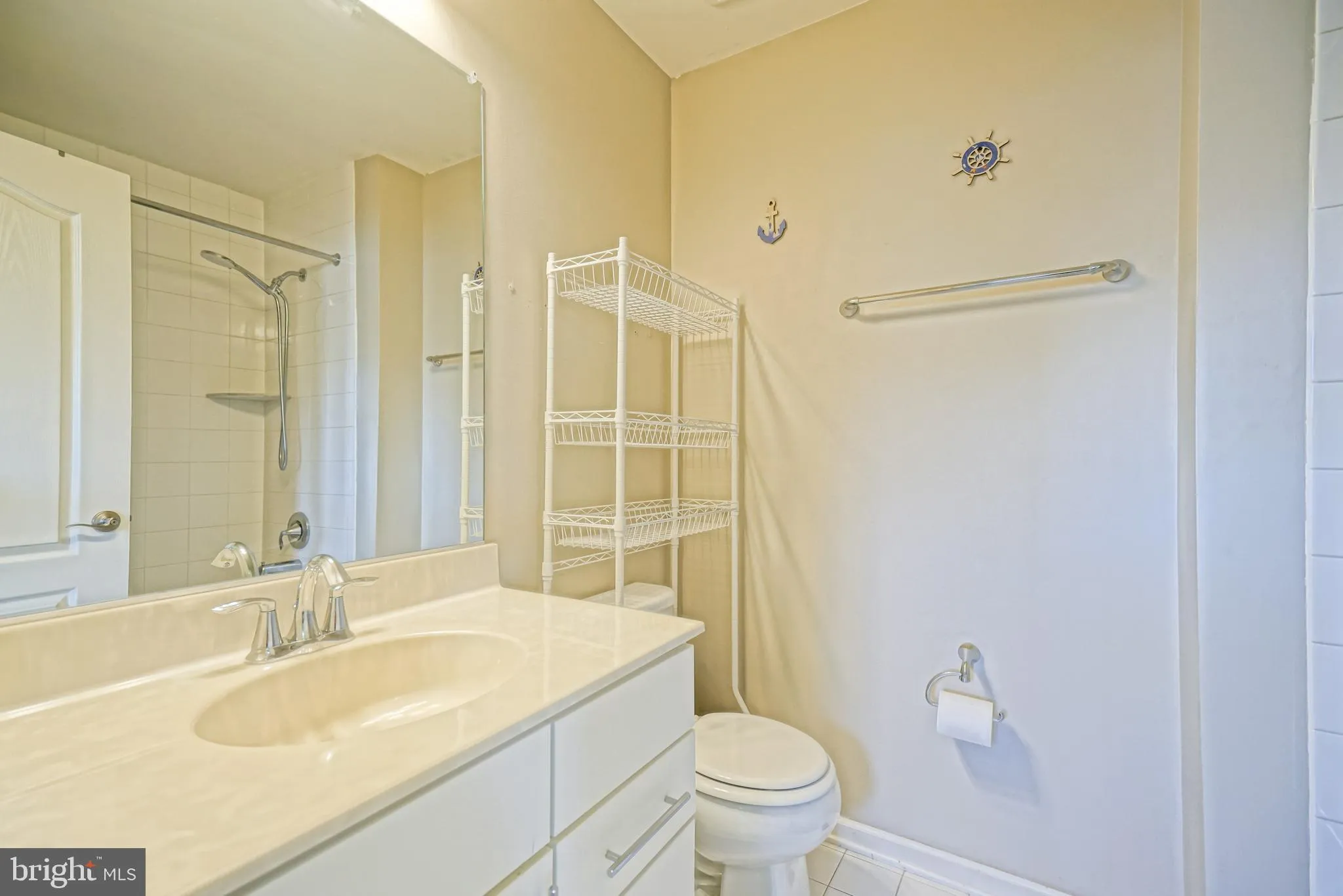 Millville, Delaware 19967, United States, 3 Bedrooms Bedrooms, ,3 BathroomsBathrooms,Residential,Active,192132