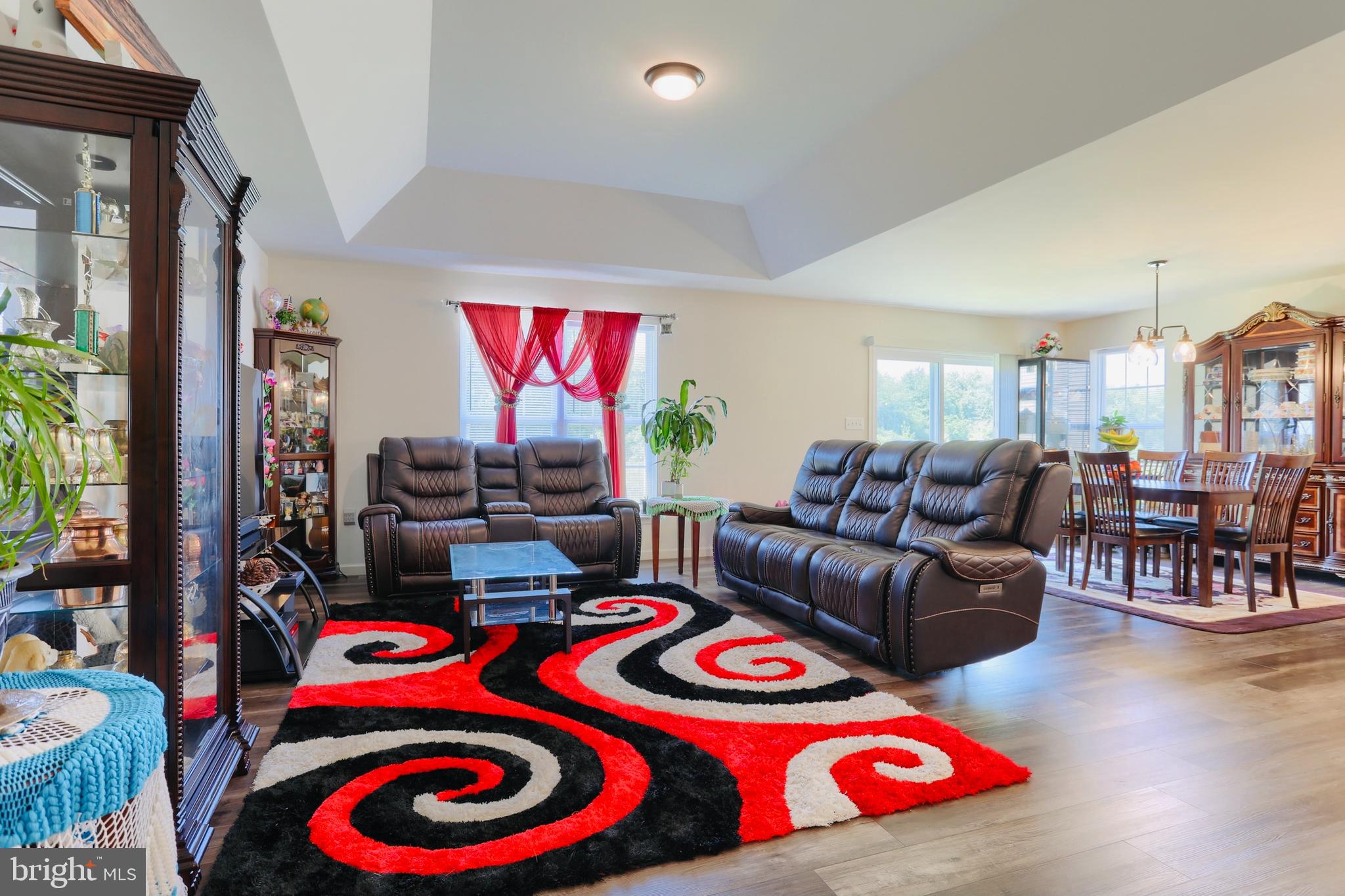 MORGAN'S CROSSING - Residential