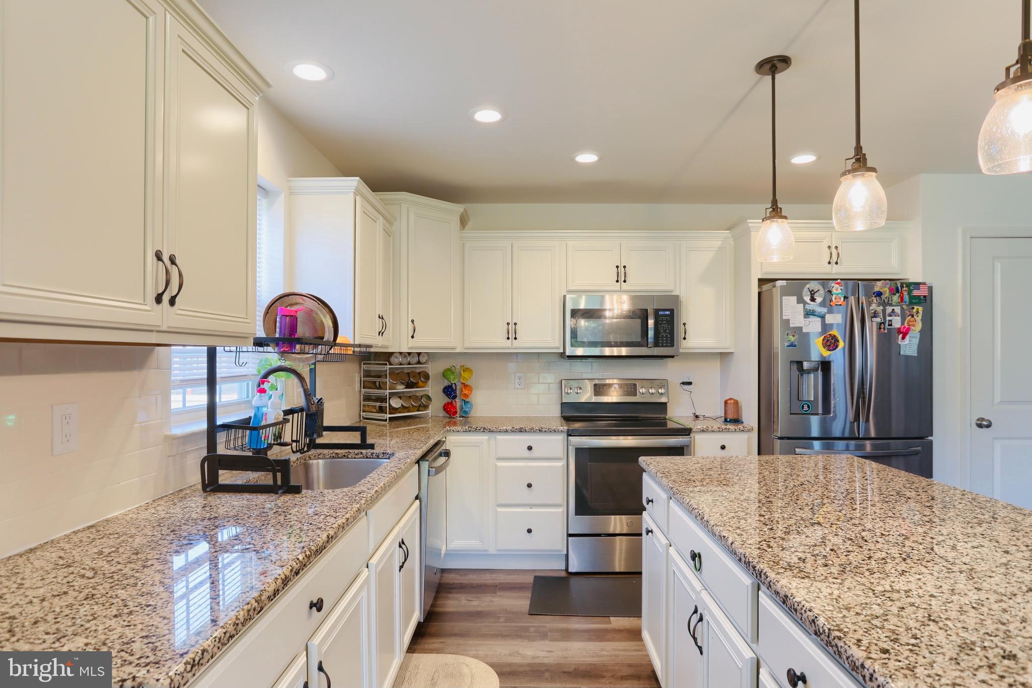 MORGAN'S CROSSING - Residential