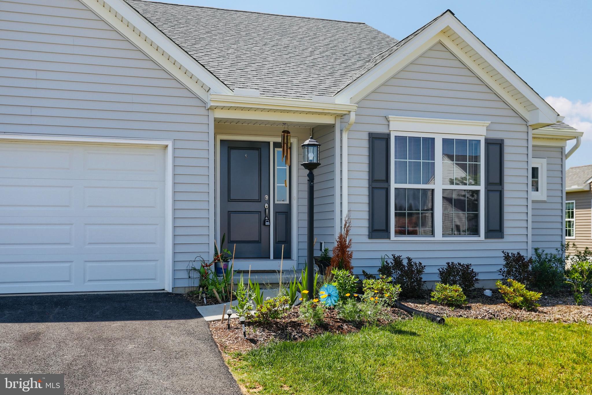 MORGAN'S CROSSING - Residential