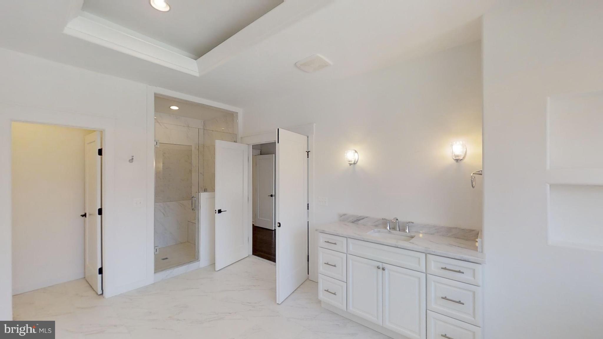 HYBLA VALLEY FARMS - Residential