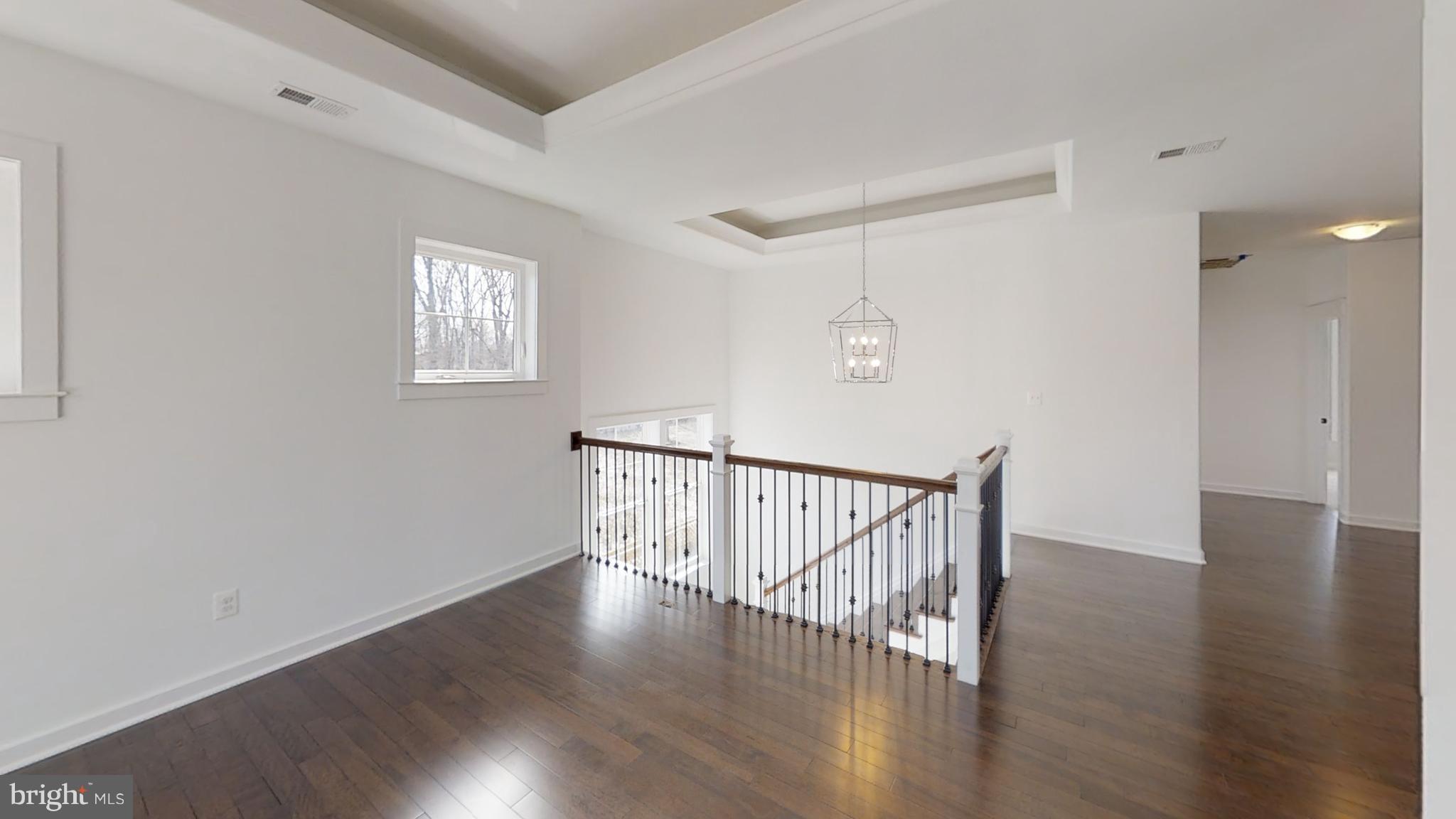 HYBLA VALLEY FARMS - Residential