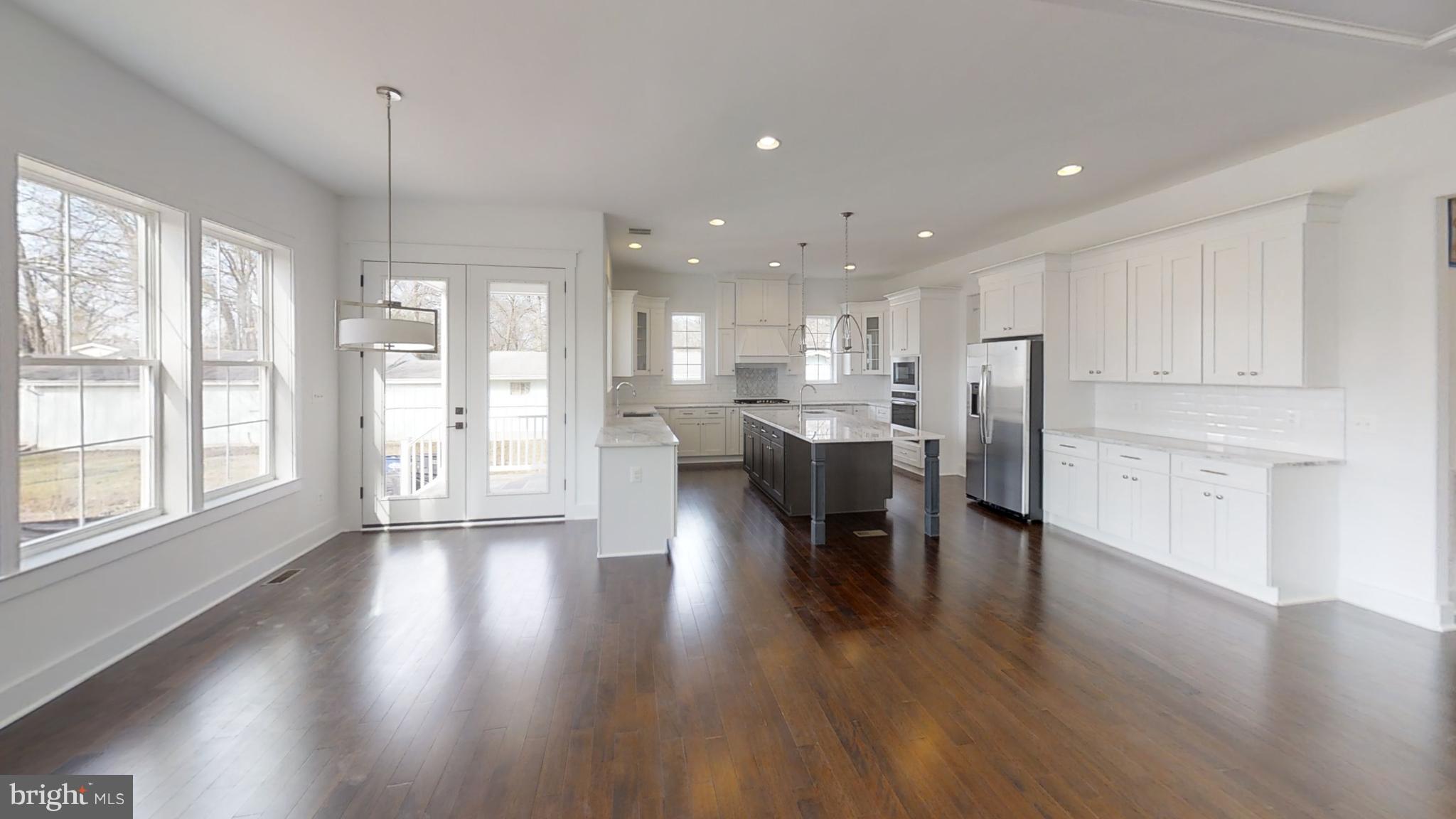 HYBLA VALLEY FARMS - Residential