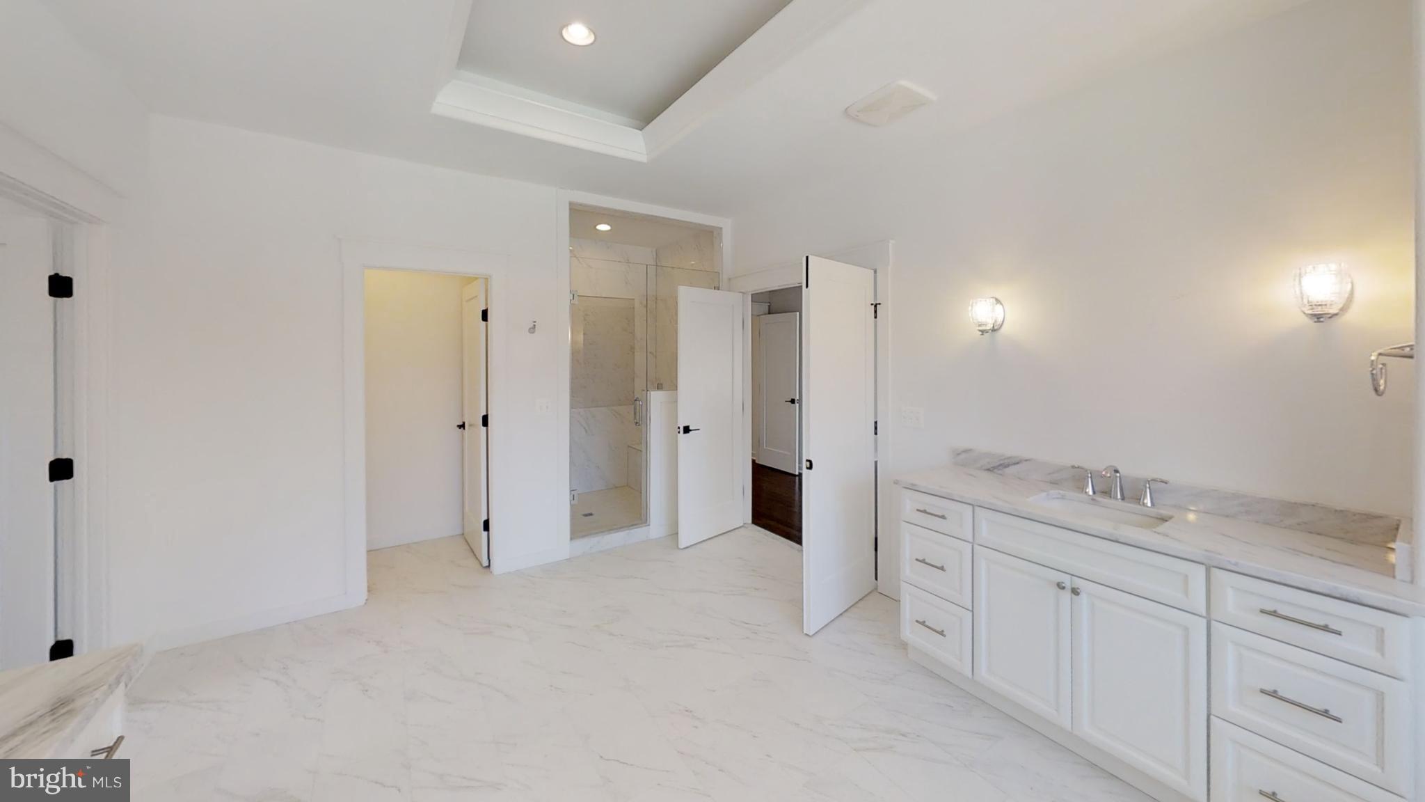 HYBLA VALLEY FARMS - Residential