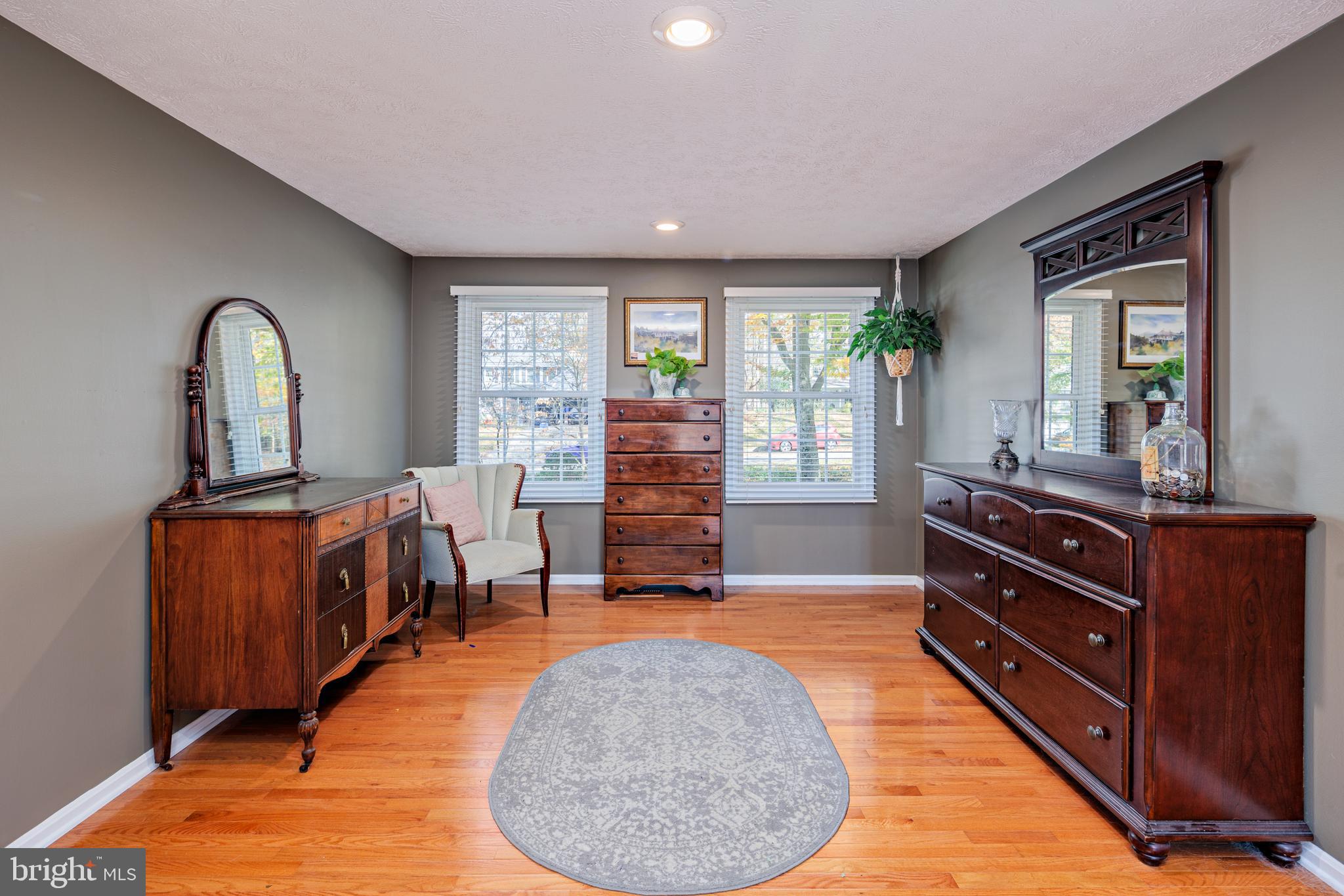 DORSEY HALL - Residential