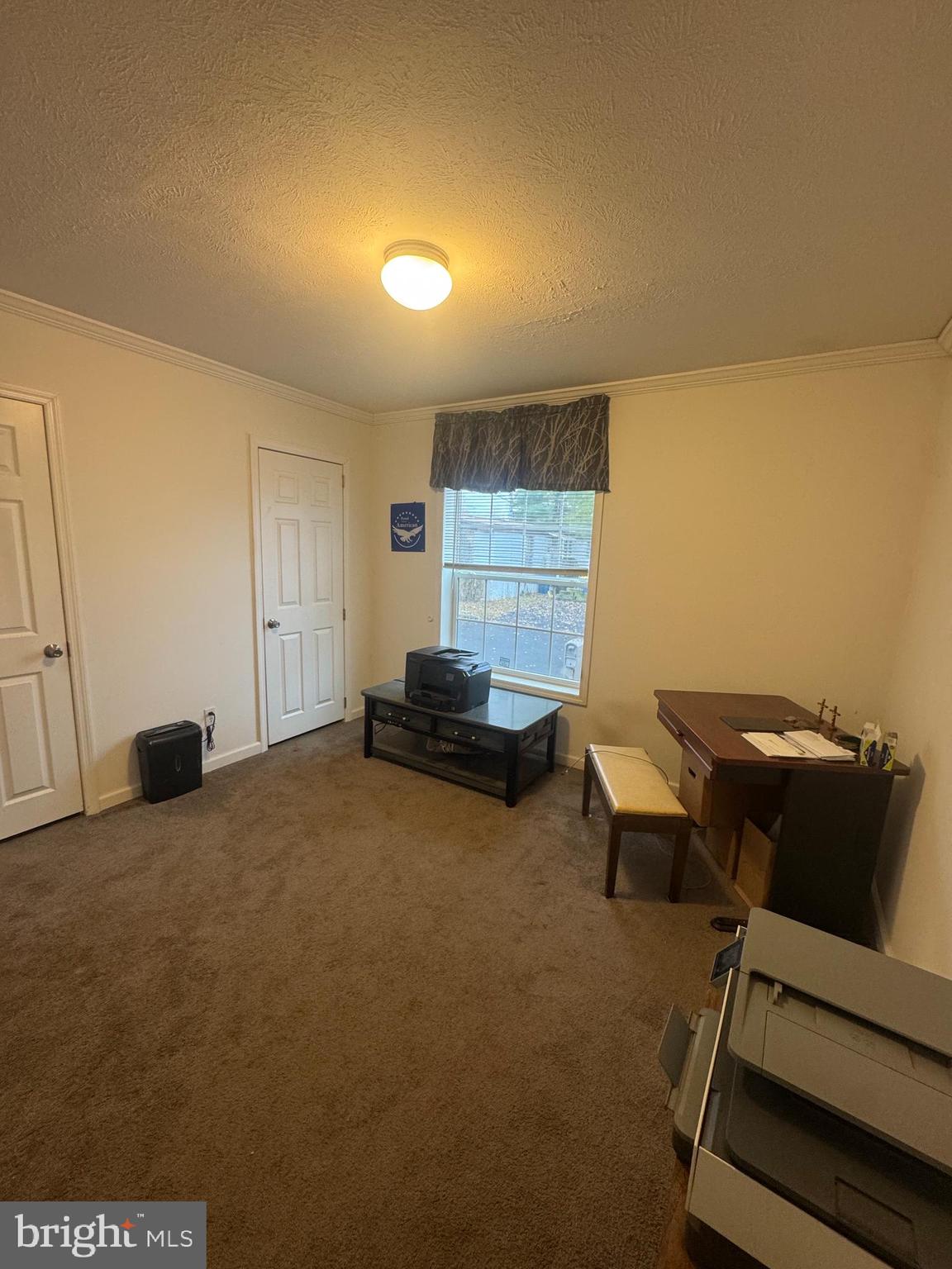 PENNWOOD CROSSING - Residential