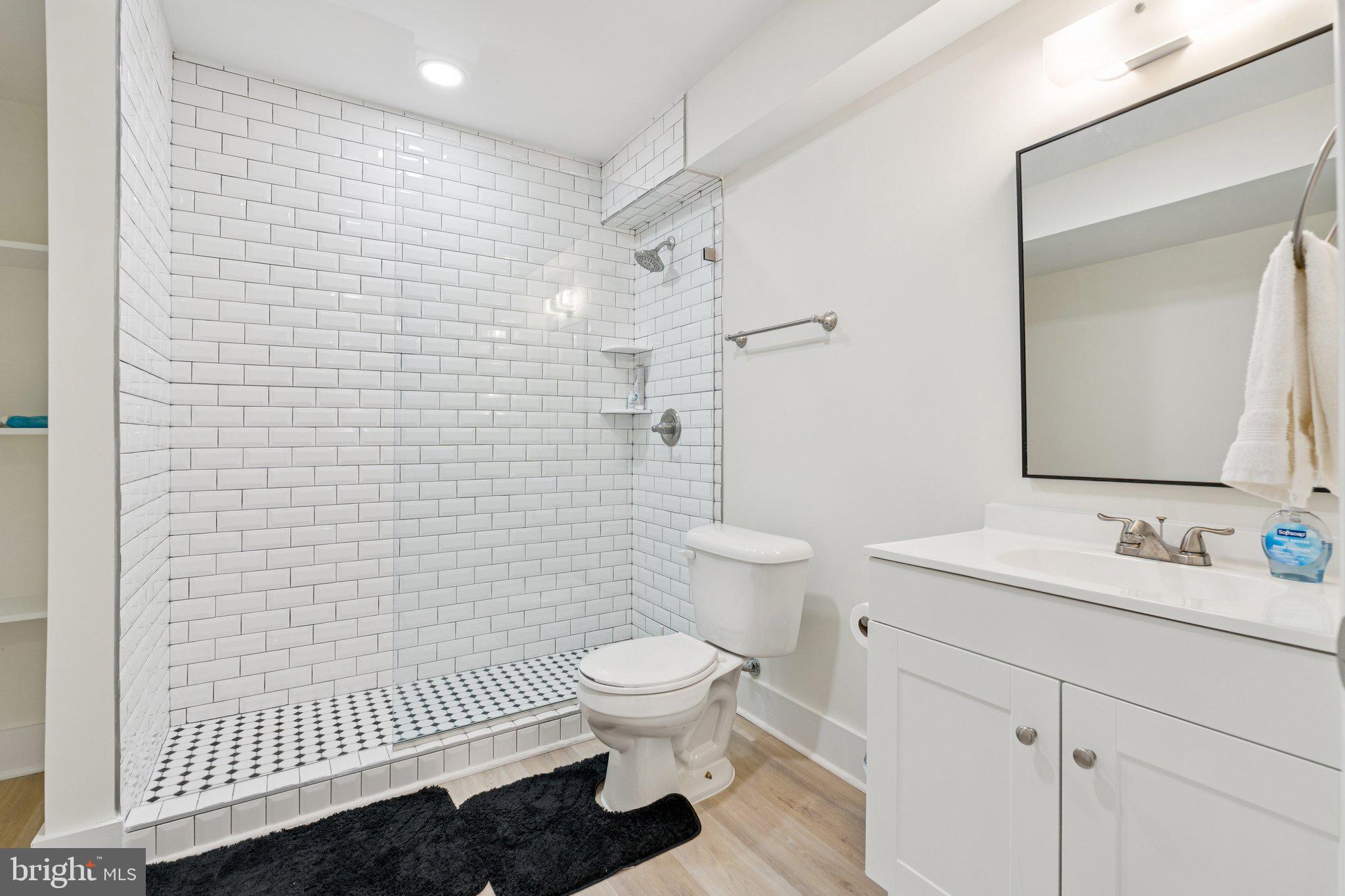 WOODBOURNE MANOR - Residential