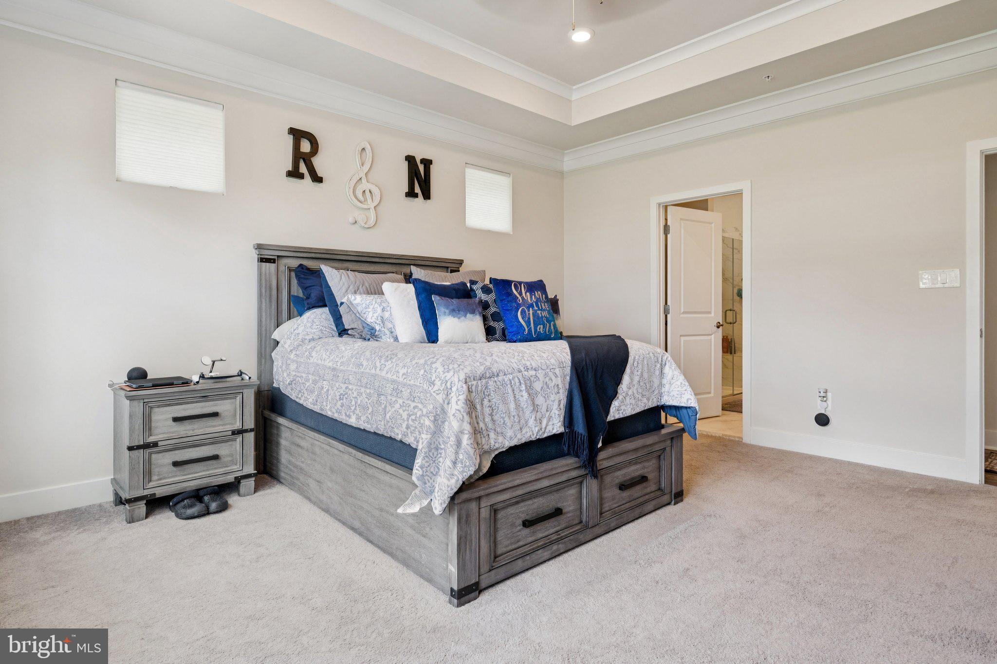 WOODBOURNE MANOR - Residential