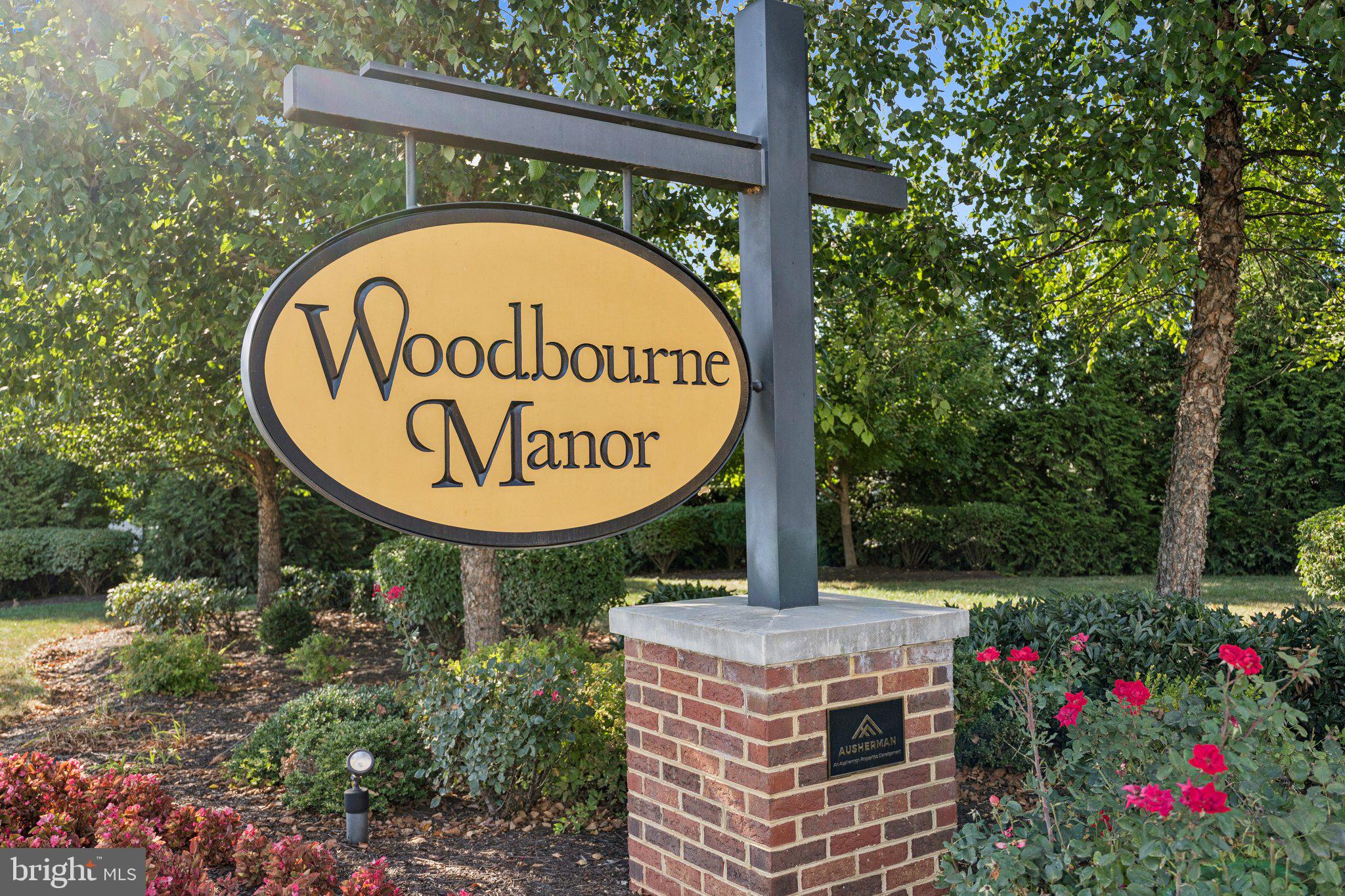 WOODBOURNE MANOR - Residential