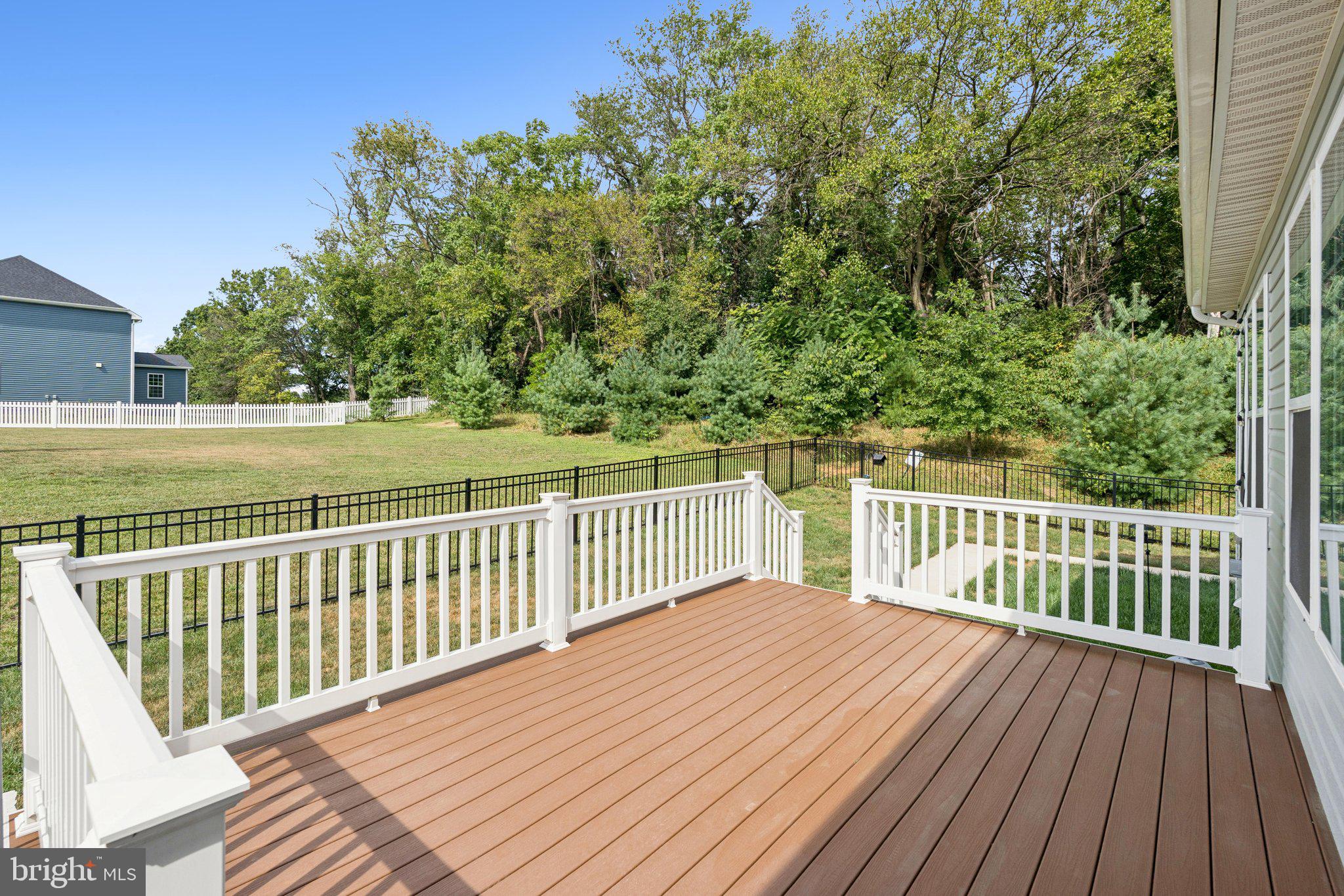 WOODBOURNE MANOR - Residential