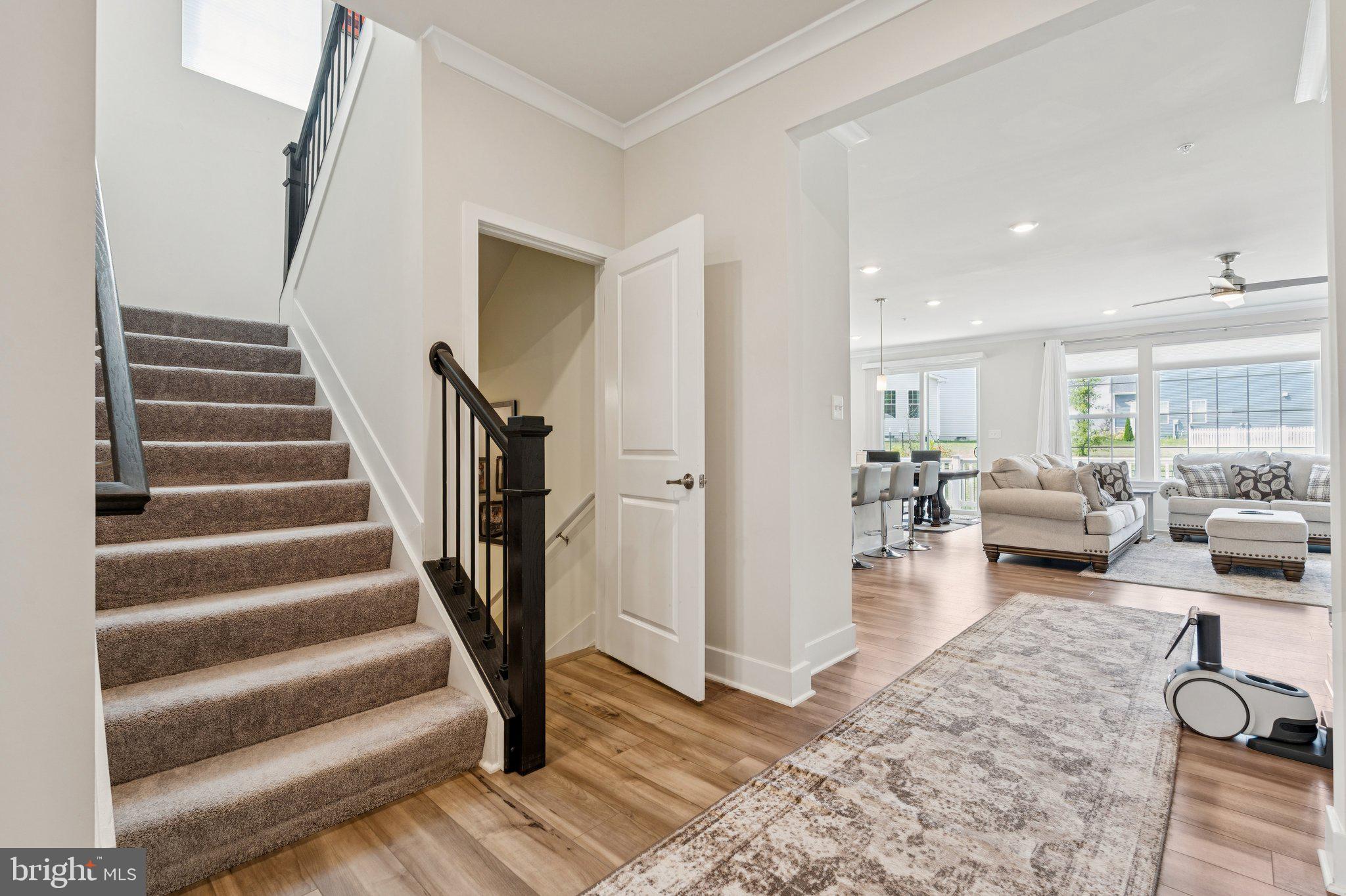 WOODBOURNE MANOR - Residential