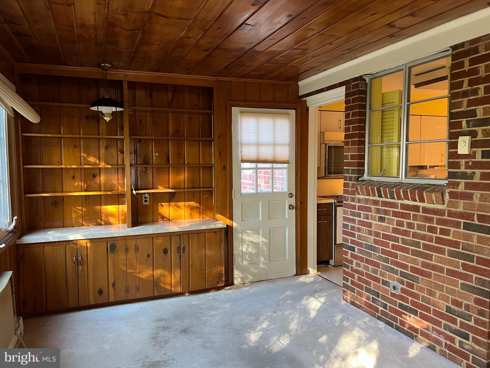 ROCK CREEK FOREST - Residential