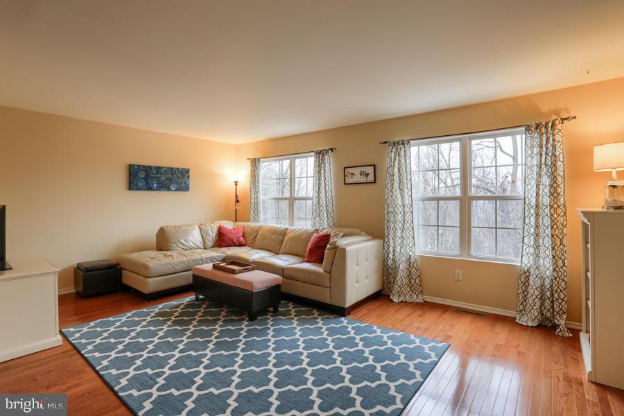 REGENCY HILLS - Residential