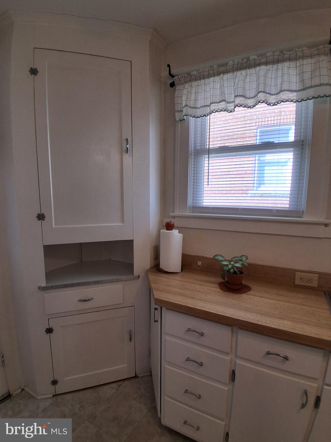 NORTH END - Residential