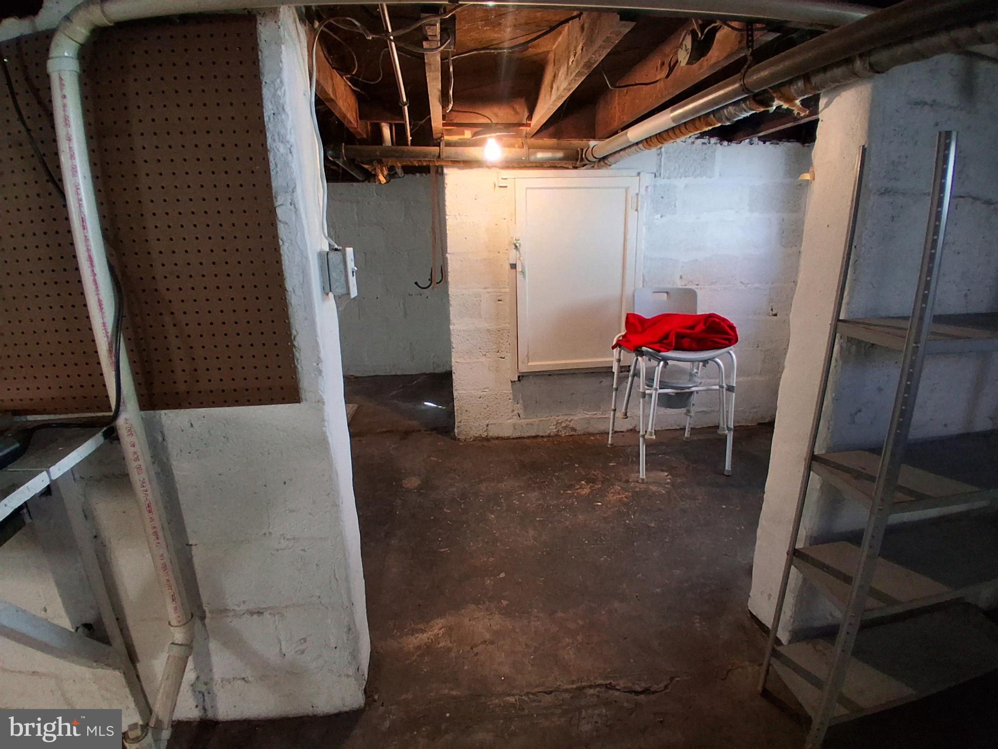 NORTH END - Residential