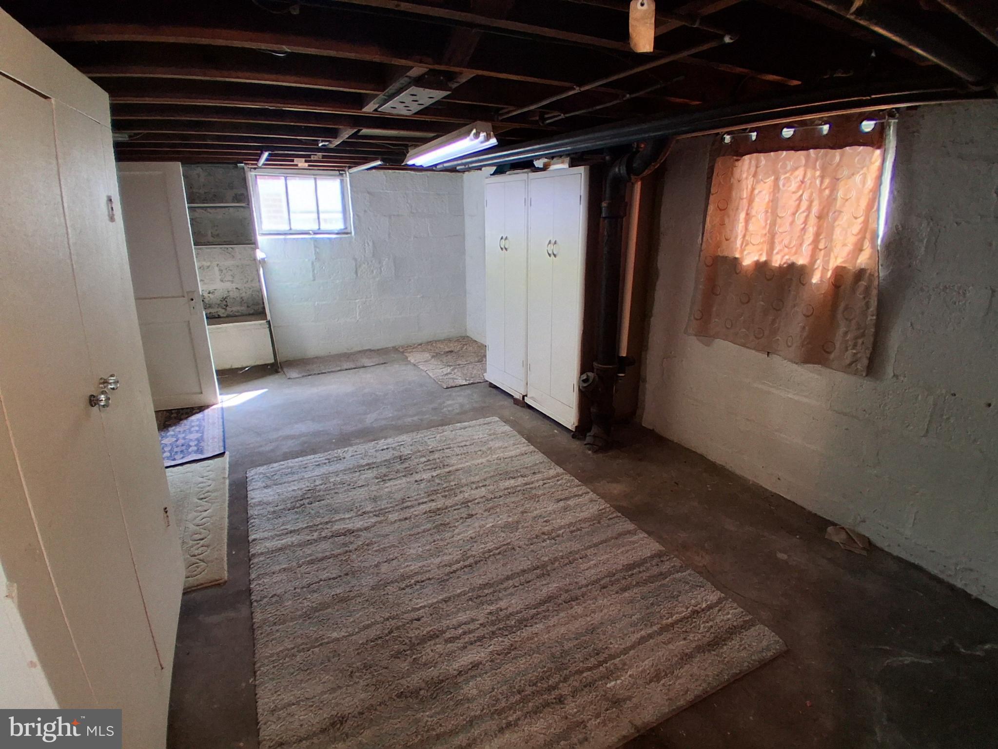 NORTH END - Residential