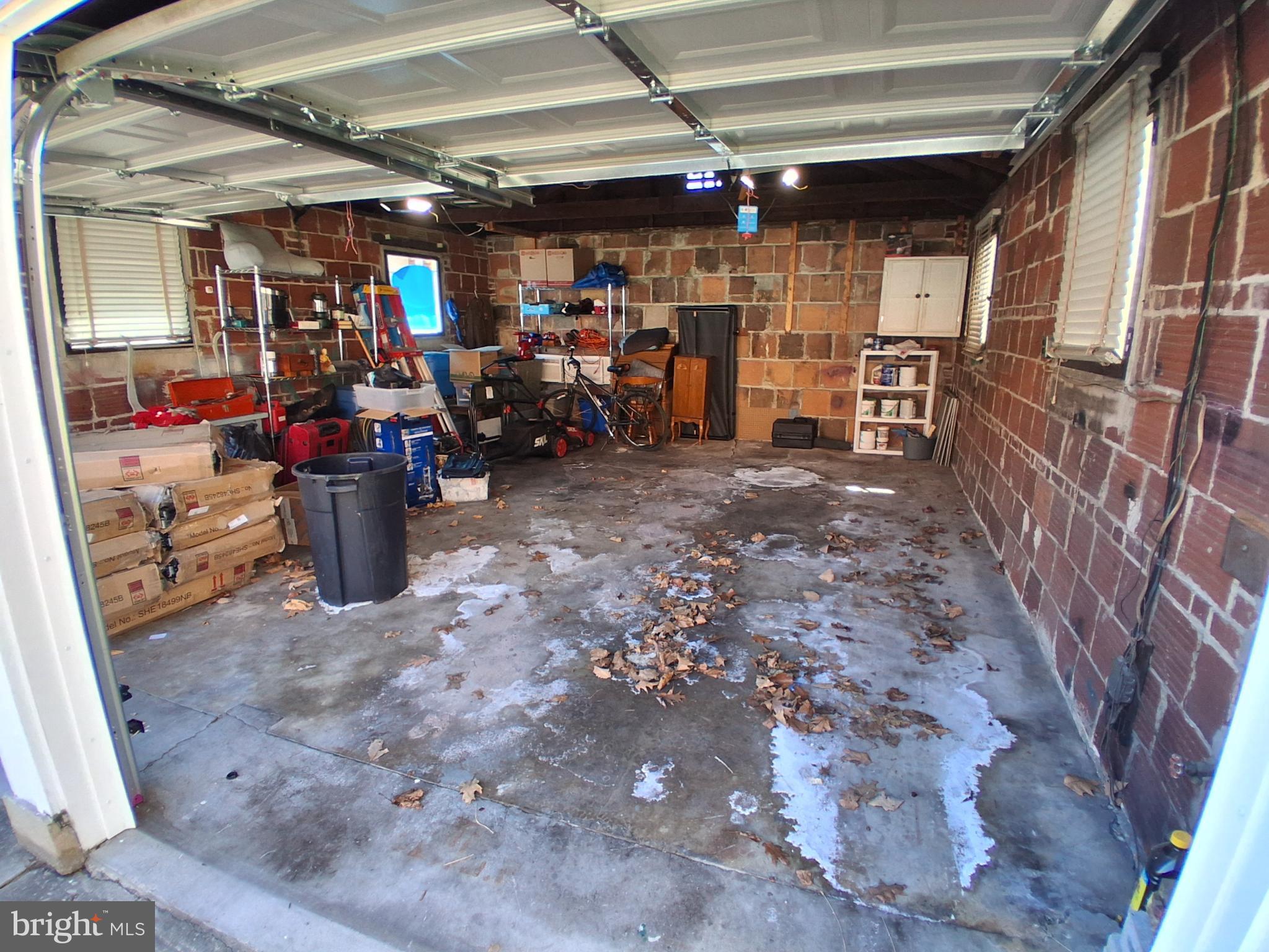 NORTH END - Residential