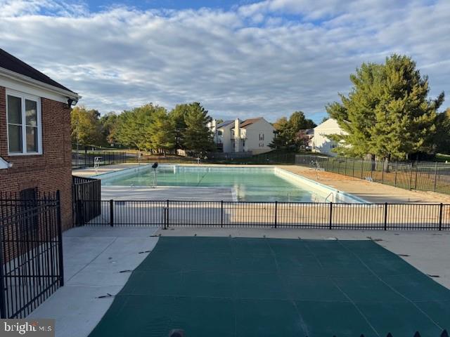 LONGMEAD CROSSING - Residential