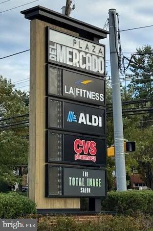 LONGMEAD CROSSING - Residential