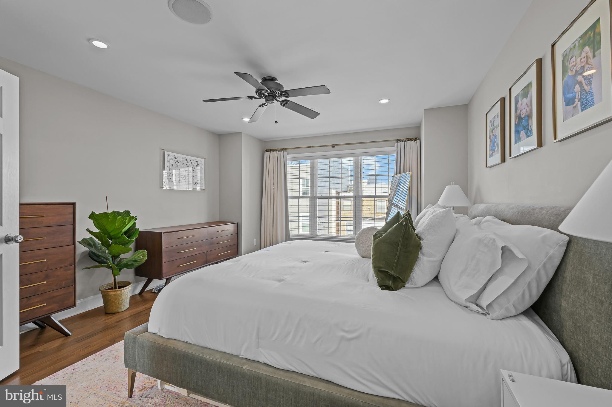 GRADUATE HOSPITAL - Residential