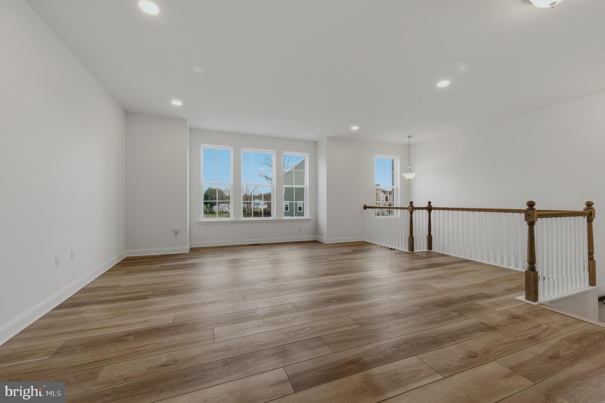 257 GROVE VIEW DRIVE