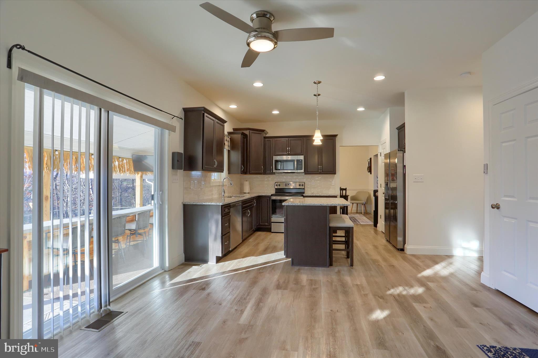 THE WOODS - Residential