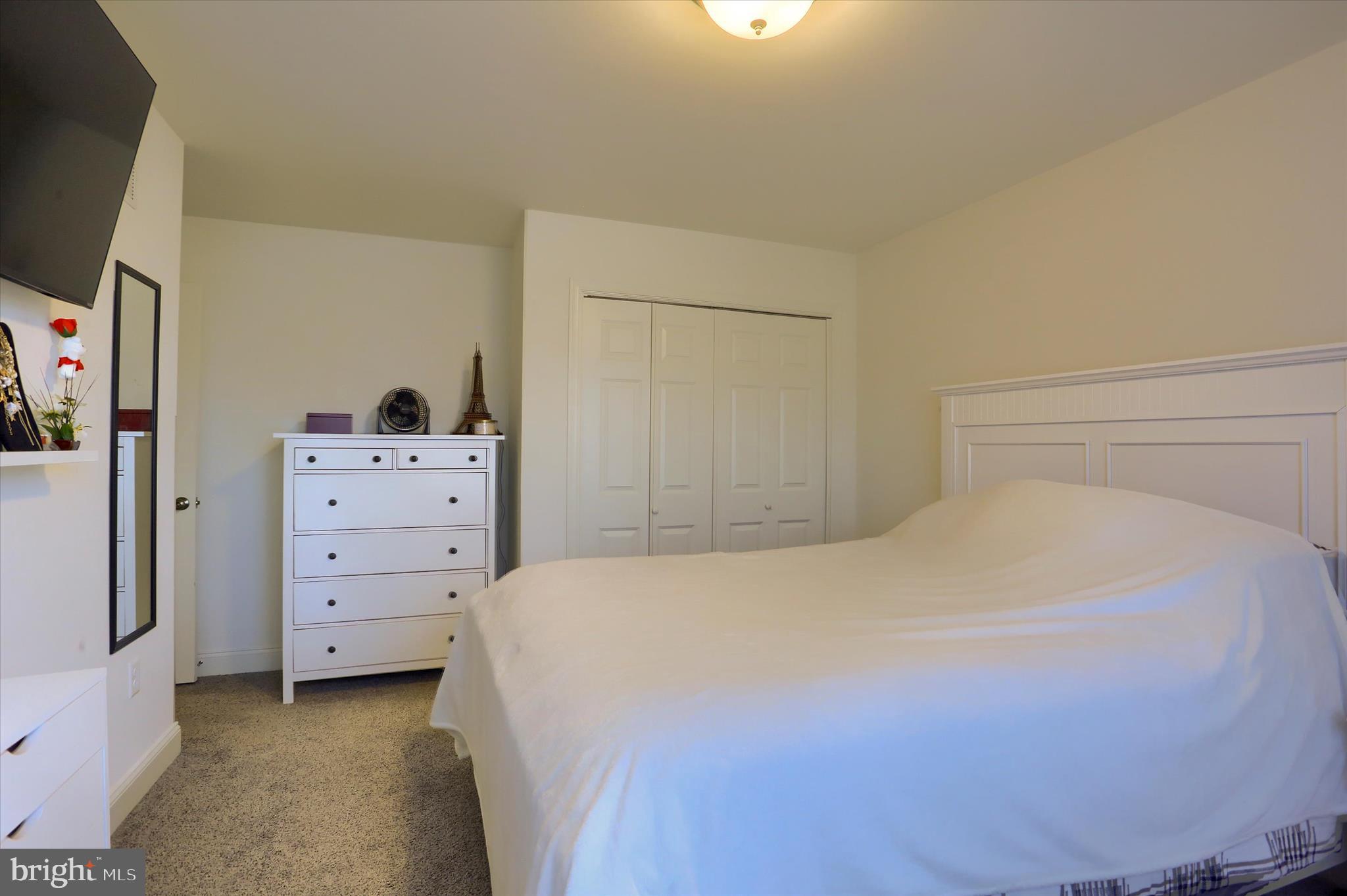 THE WOODS - Residential