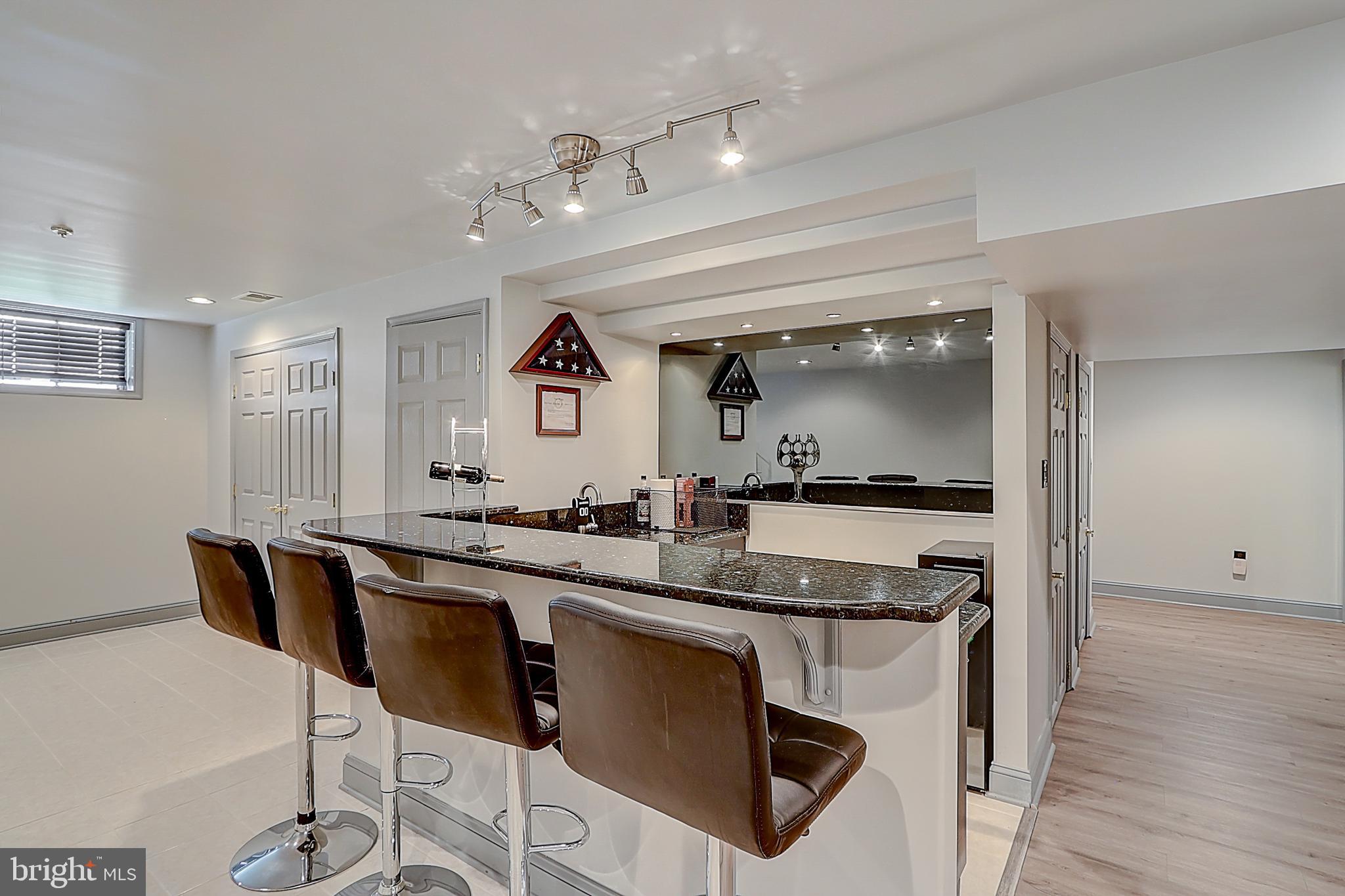 CHELTENHAM WOODS - Residential