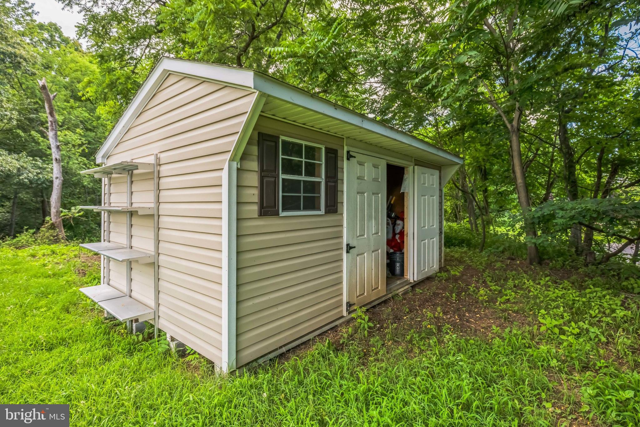 GREEN MANOR ESTATES - Residential