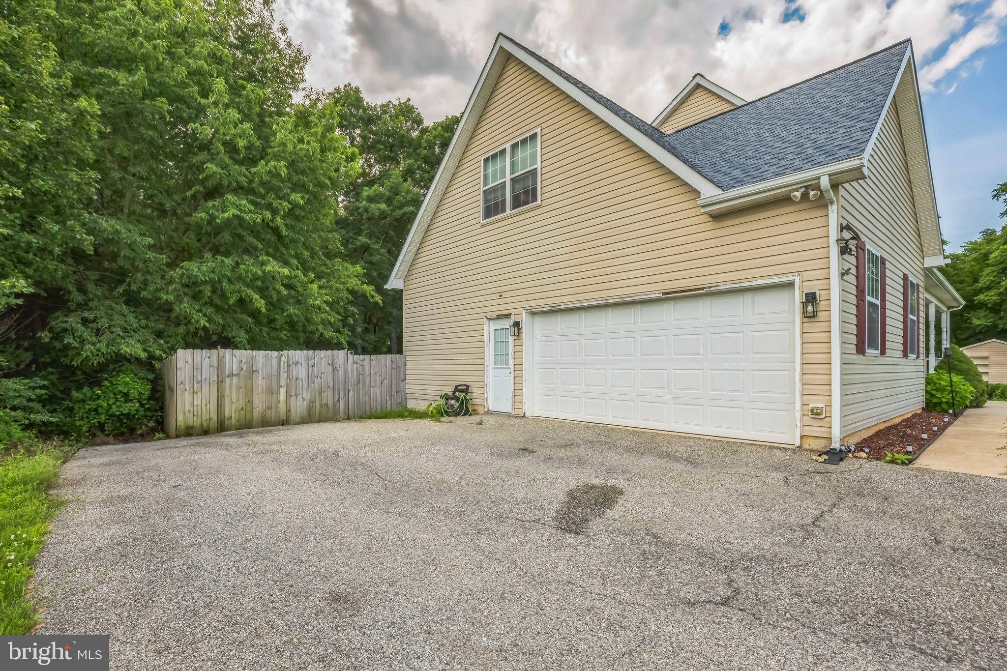 GREEN MANOR ESTATES - Residential