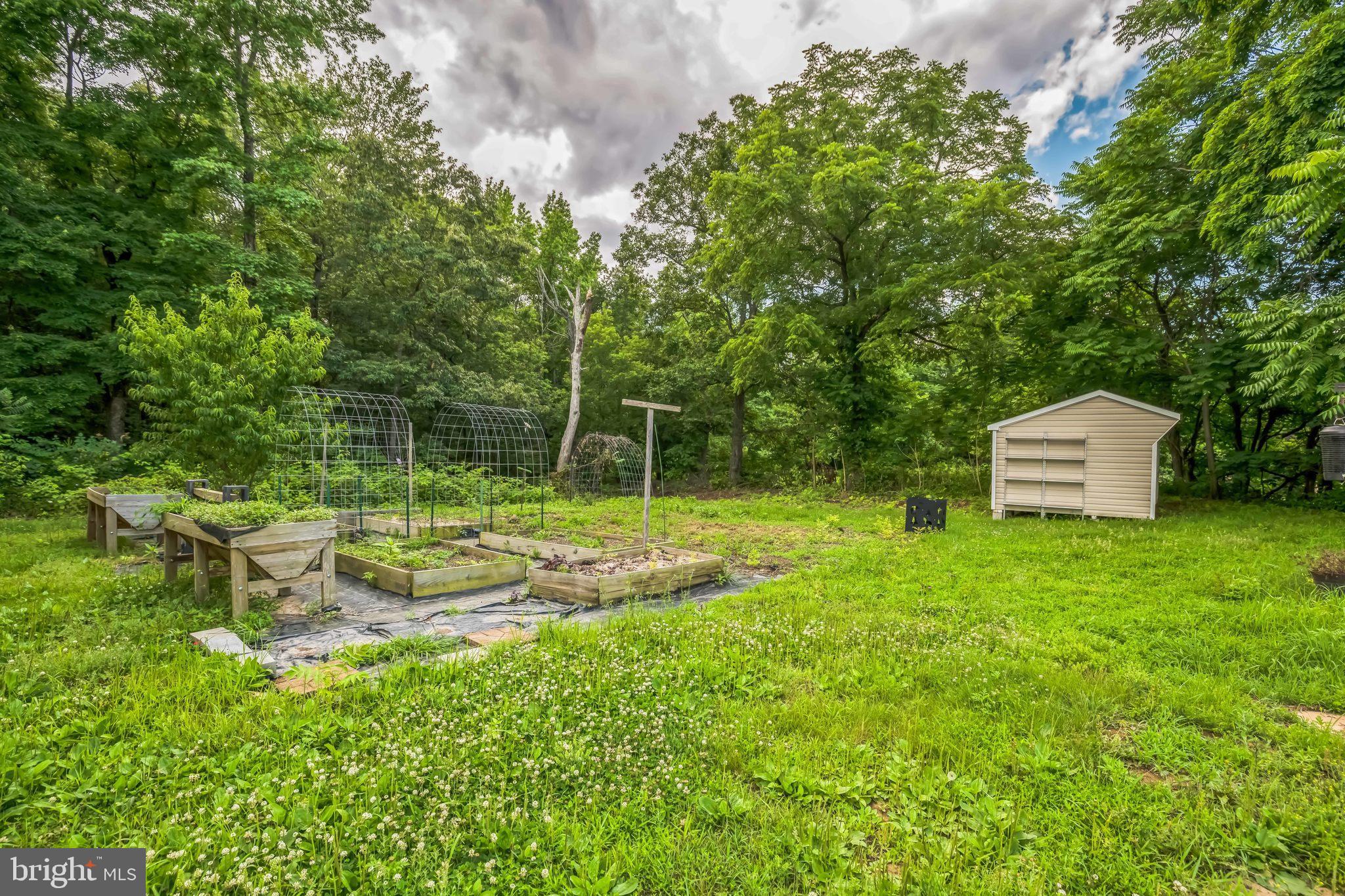 GREEN MANOR ESTATES - Residential