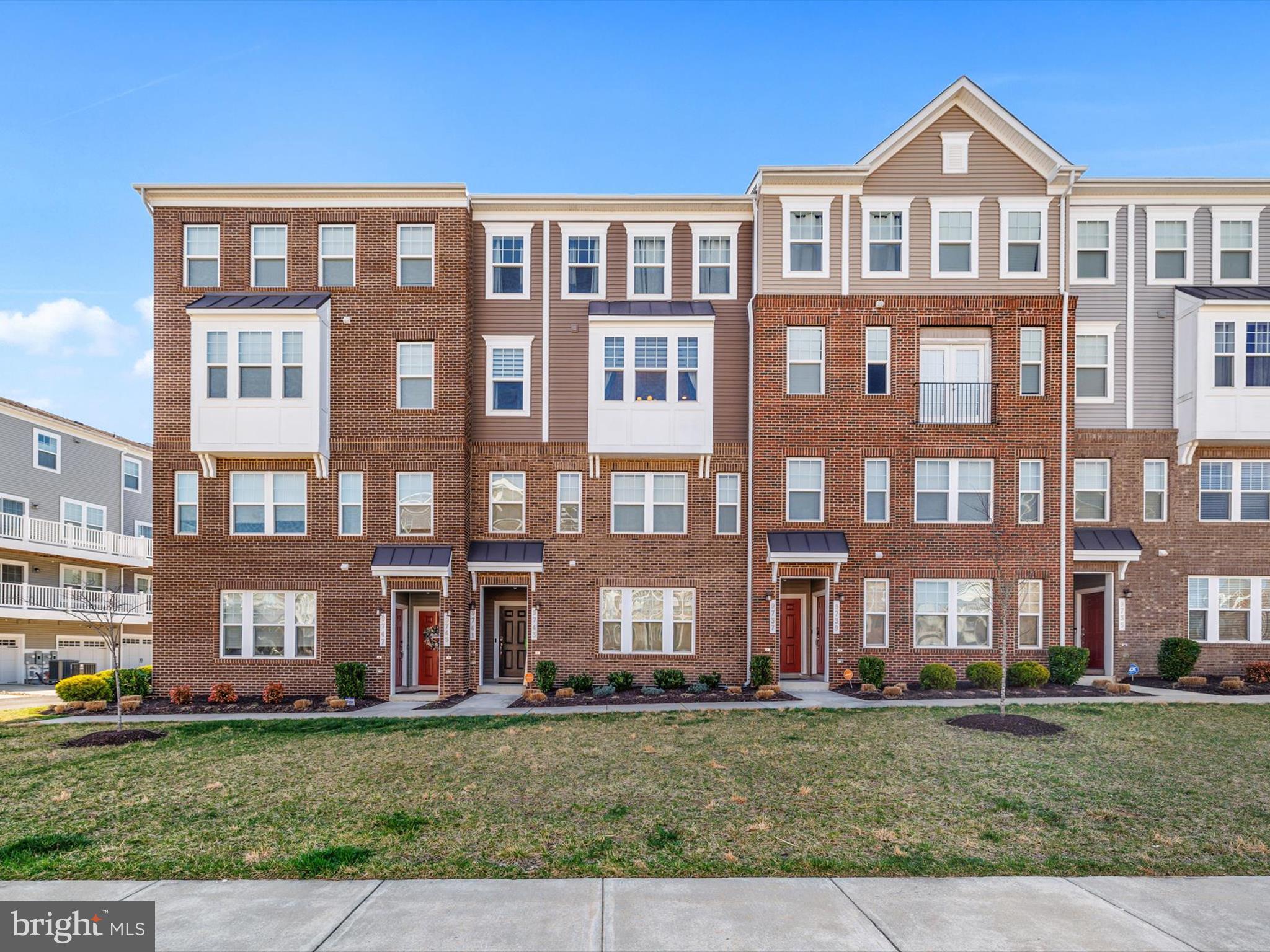 PARKSIDE AT WESTPHALIA - Residential