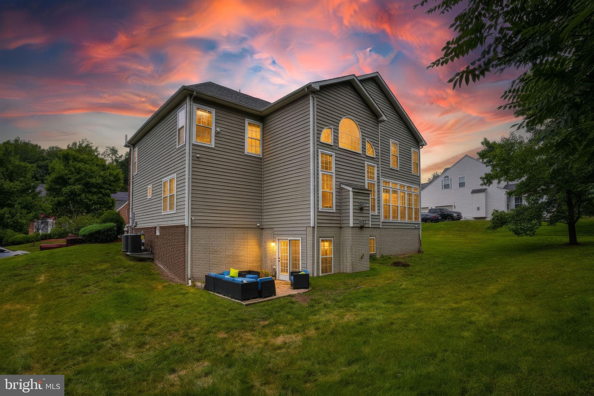 5302 TROTTERS GLEN DRIVE