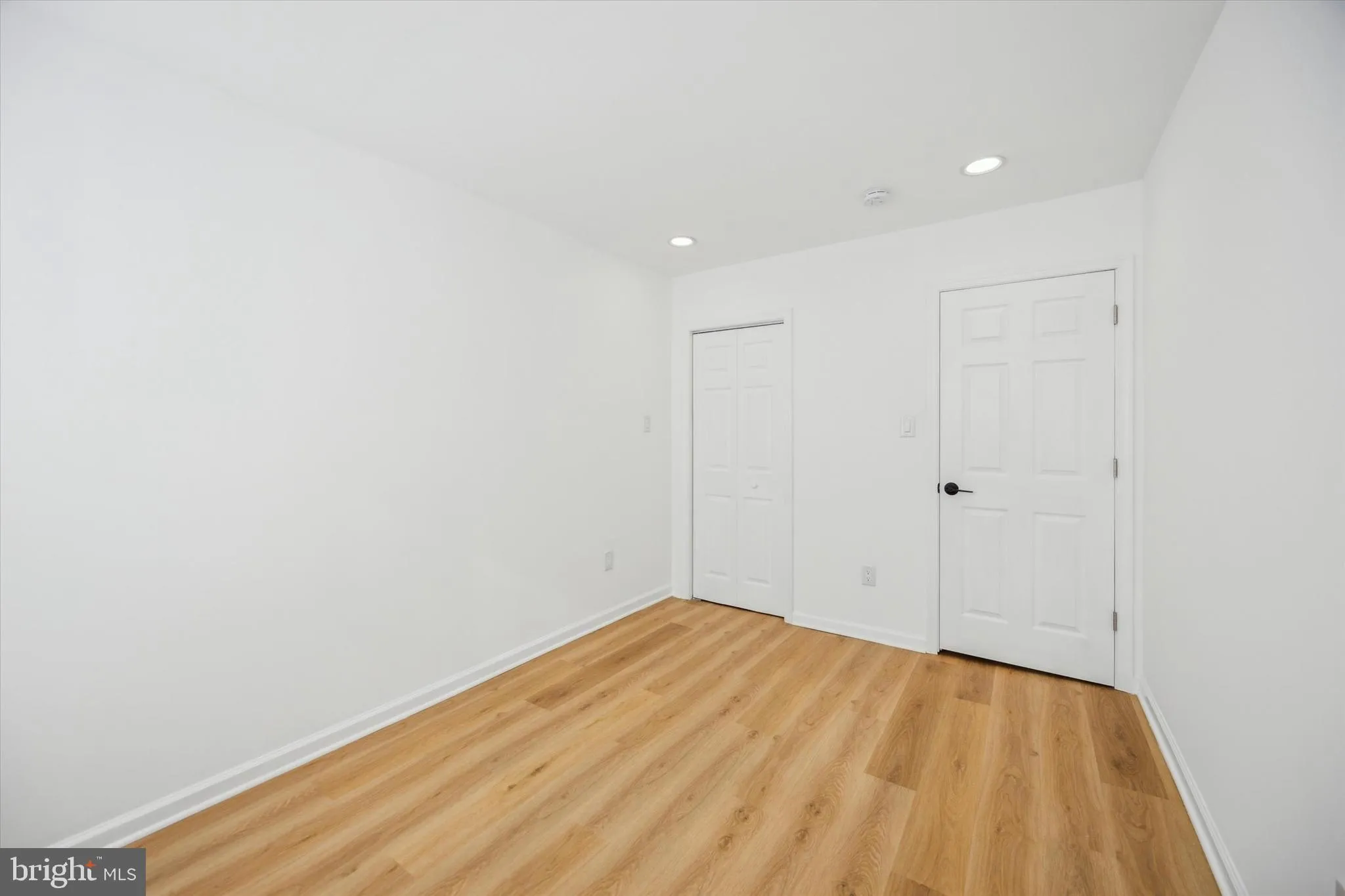 Philadelphia, Pennsylvania 19145, United States, 2 Bedrooms Bedrooms, ,2 BathroomsBathrooms,Residential,Pending,23886