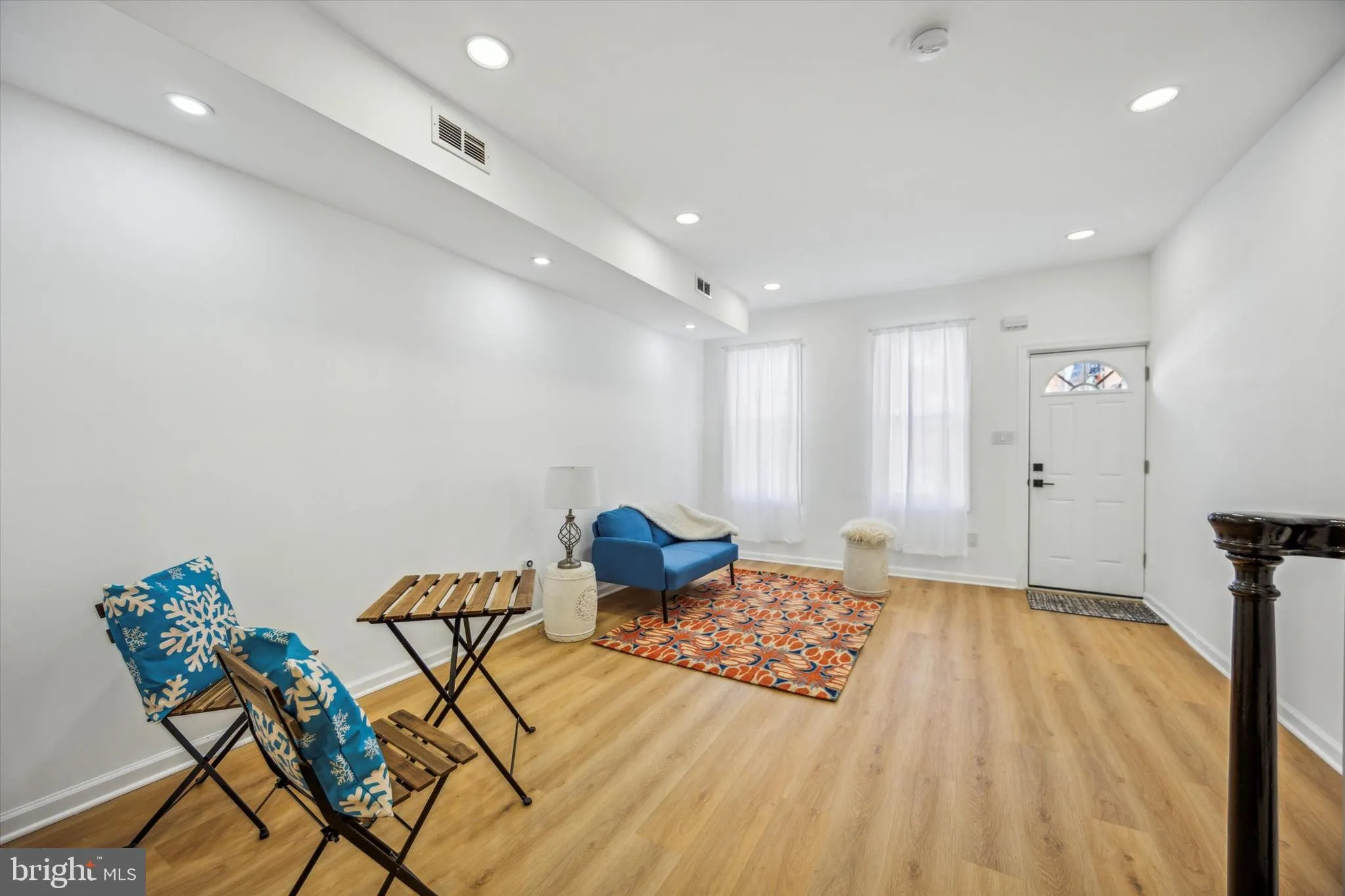 Philadelphia, Pennsylvania 19145, United States, 2 Bedrooms Bedrooms, ,2 BathroomsBathrooms,Residential,Pending,23886