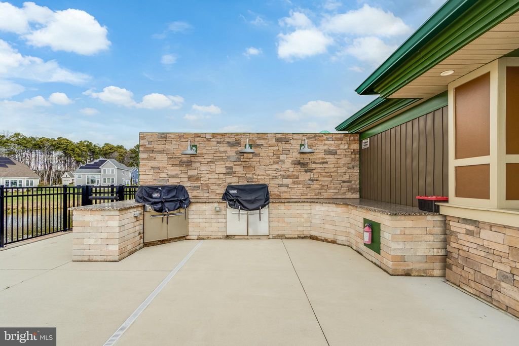 listing image 65