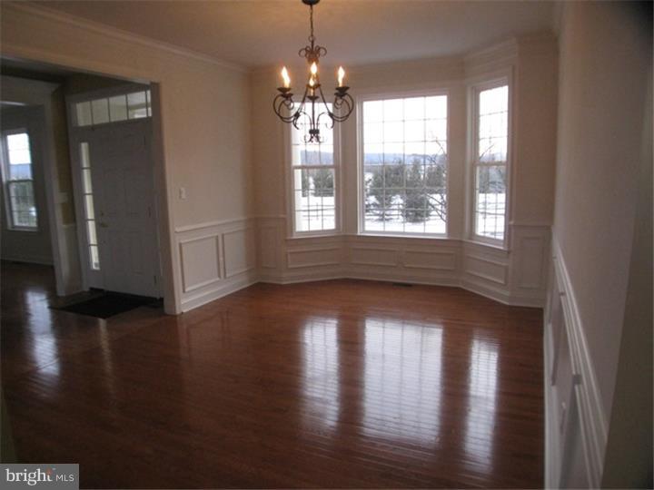 BEAUMONT AT BROOKSID - Residential