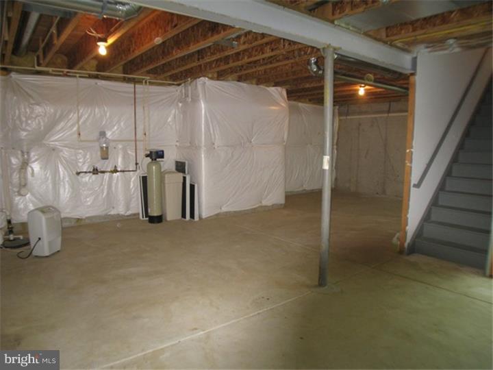 BEAUMONT AT BROOKSID - Residential