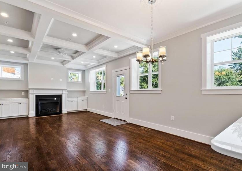 WILDWOOD MANOR - Residential