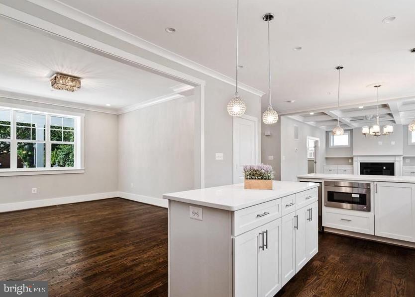 WILDWOOD MANOR - Residential