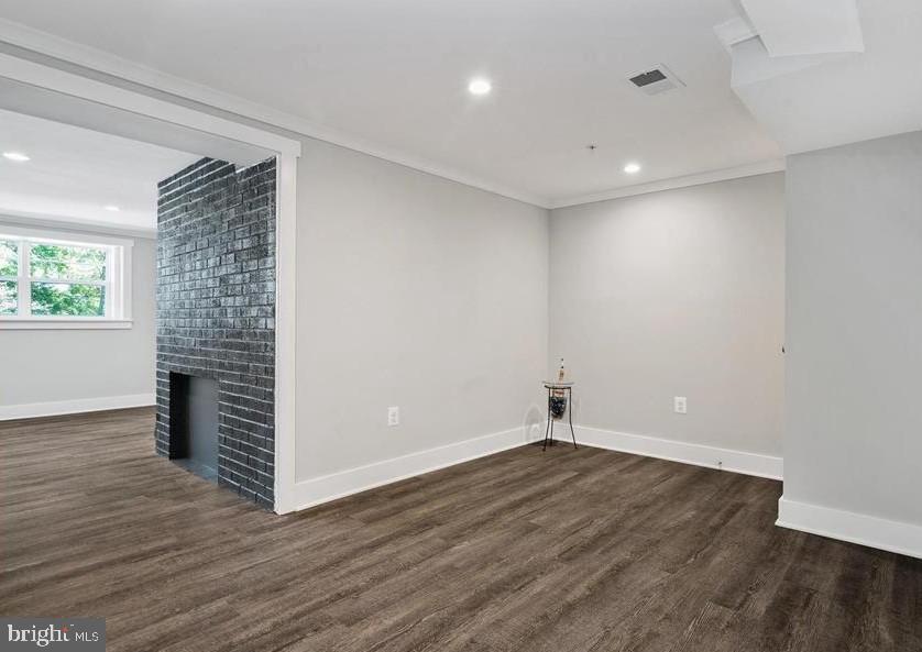 WILDWOOD MANOR - Residential