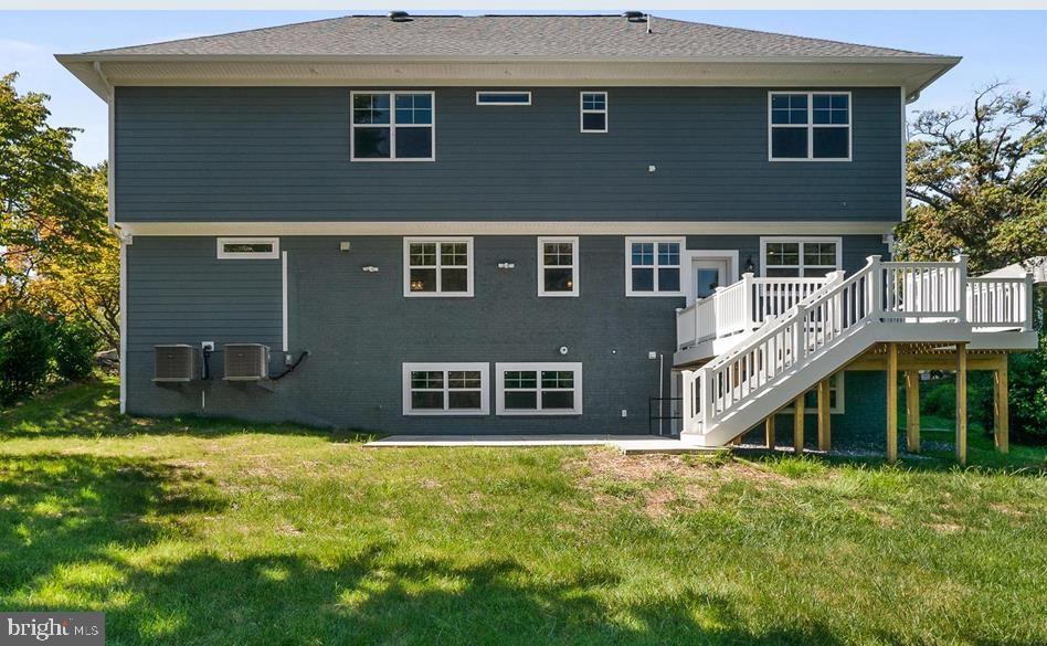 WILDWOOD MANOR - Residential