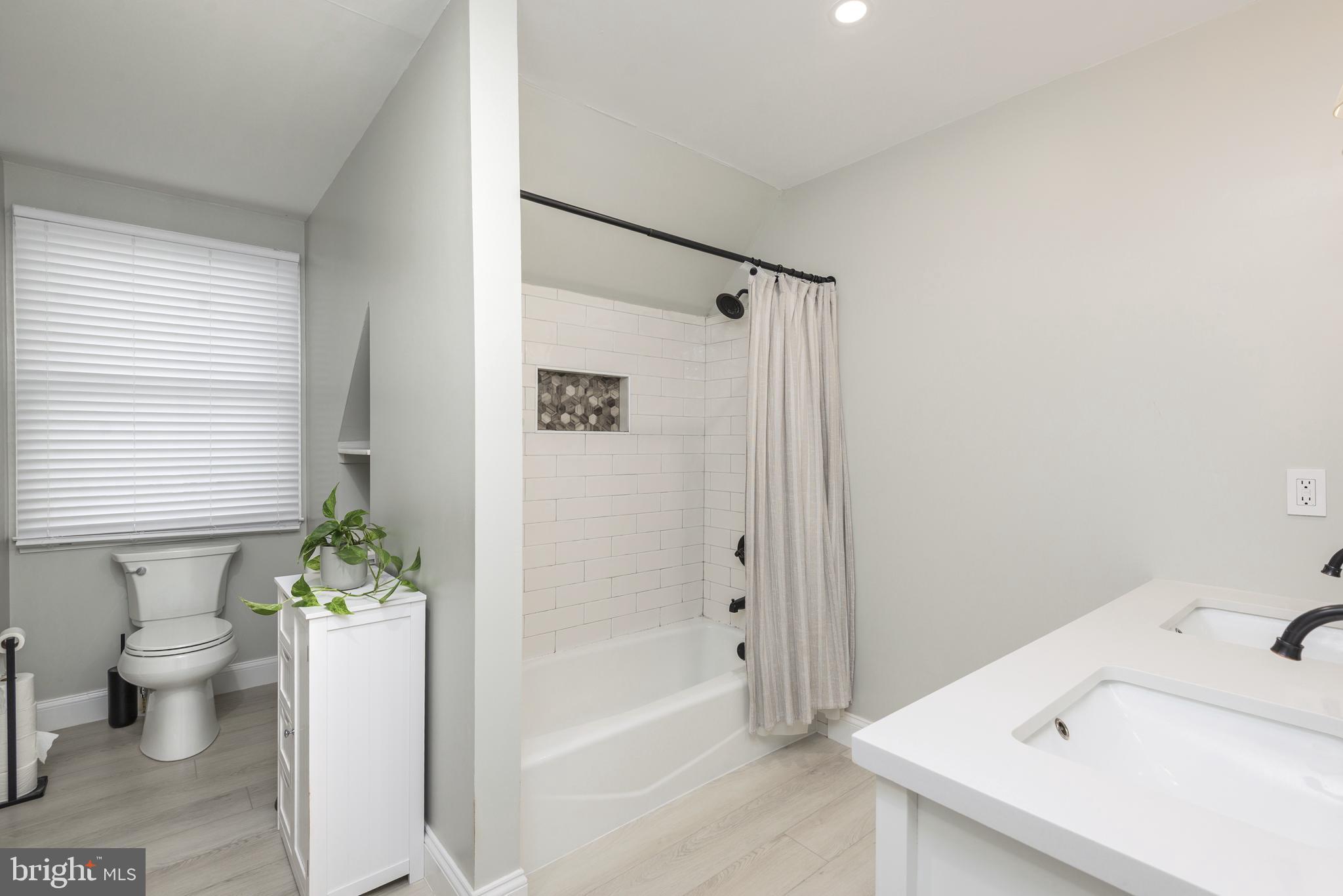 CLOVERFIELDS - Residential