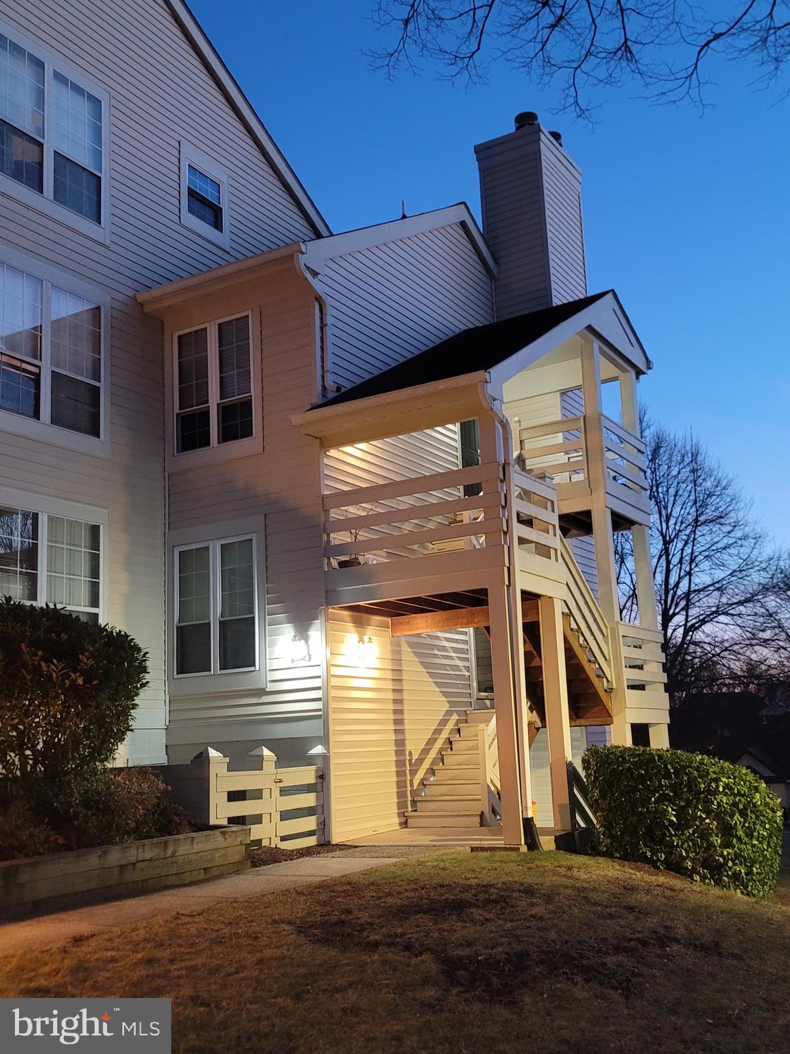 CARR AT PINECREST - Residential Lease