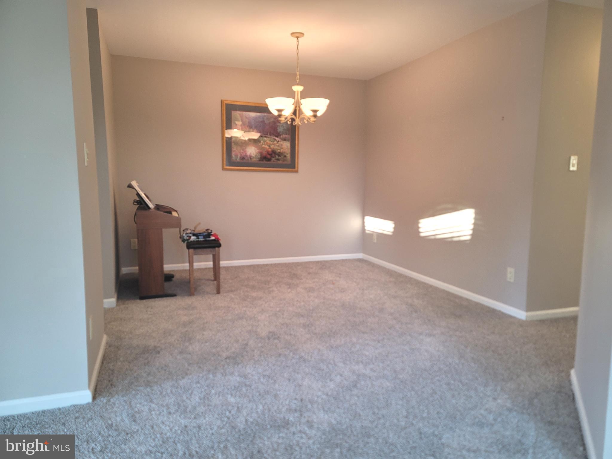 CARR AT PINECREST - Residential Lease