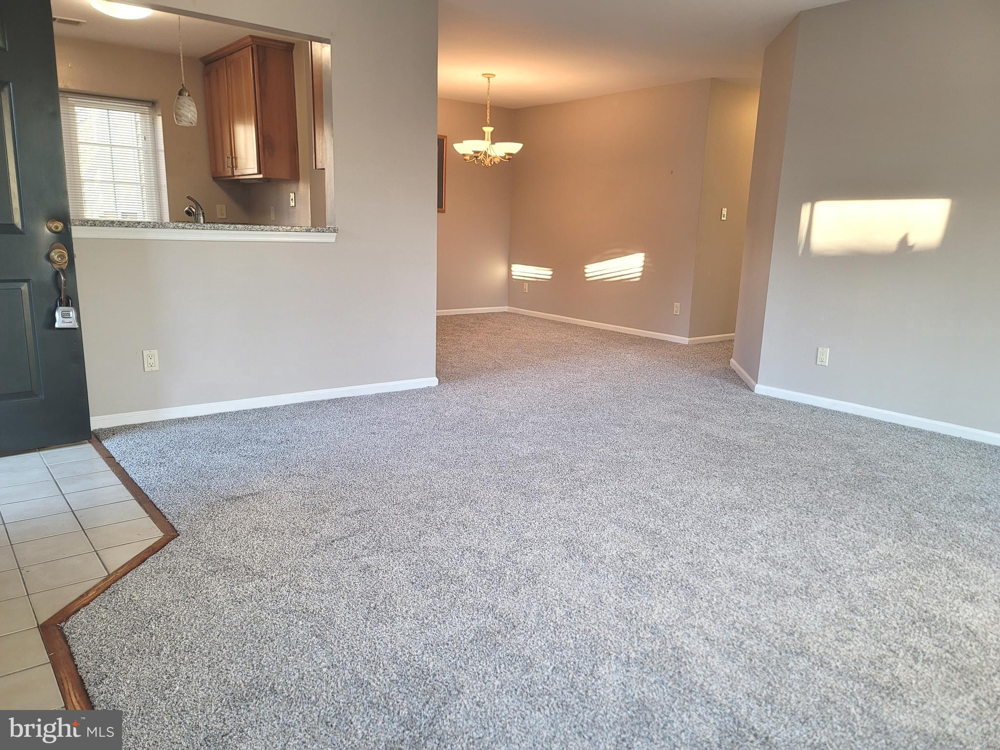CARR AT PINECREST - Residential Lease