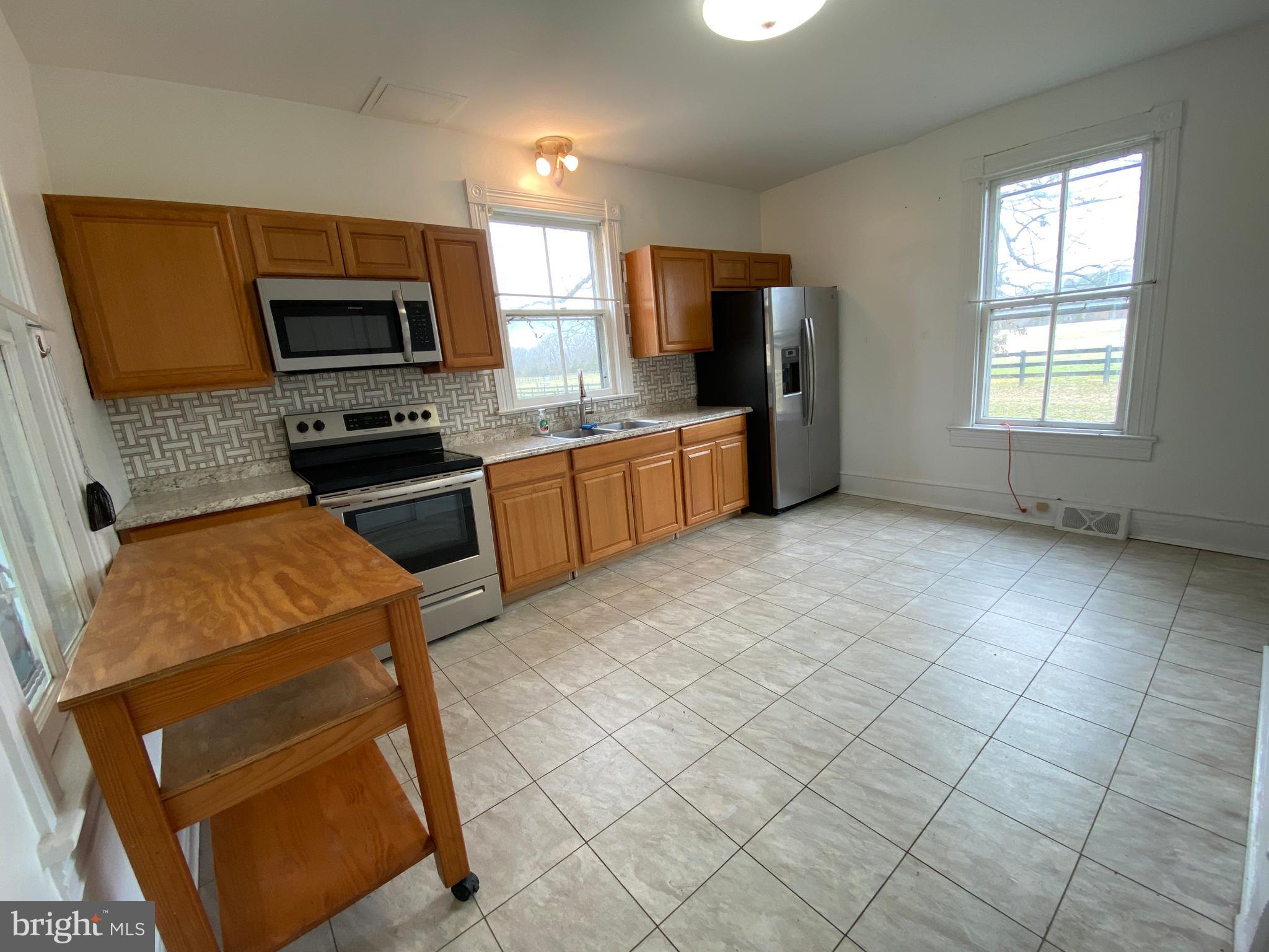 POWHATAN PLANTATION - Residential Lease