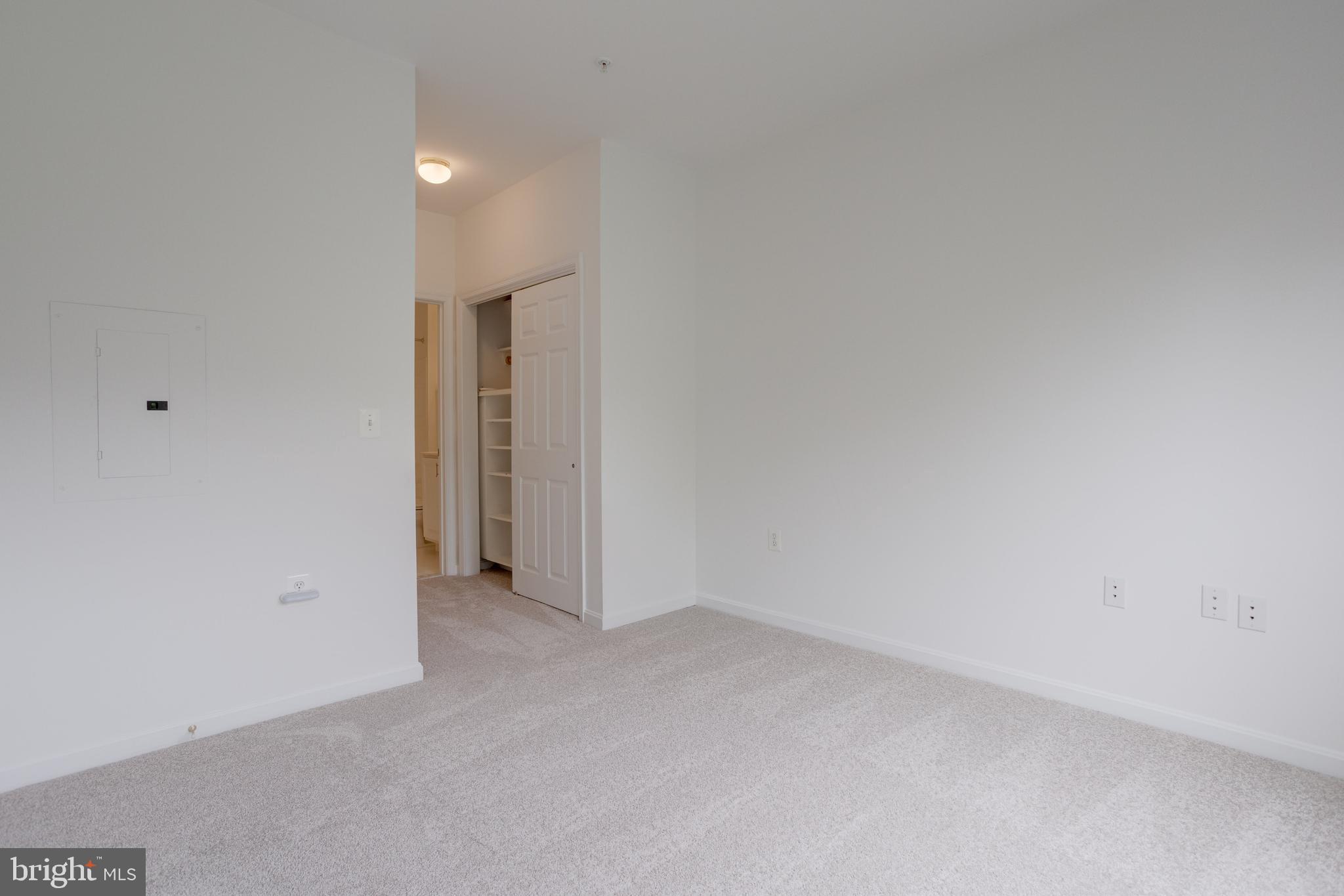 HUNTERS BRANCH - Residential