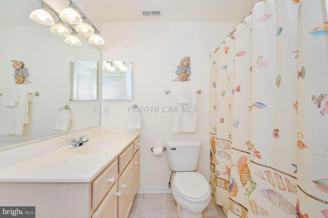 OCEAN PINES - BAY COLONY - Residential